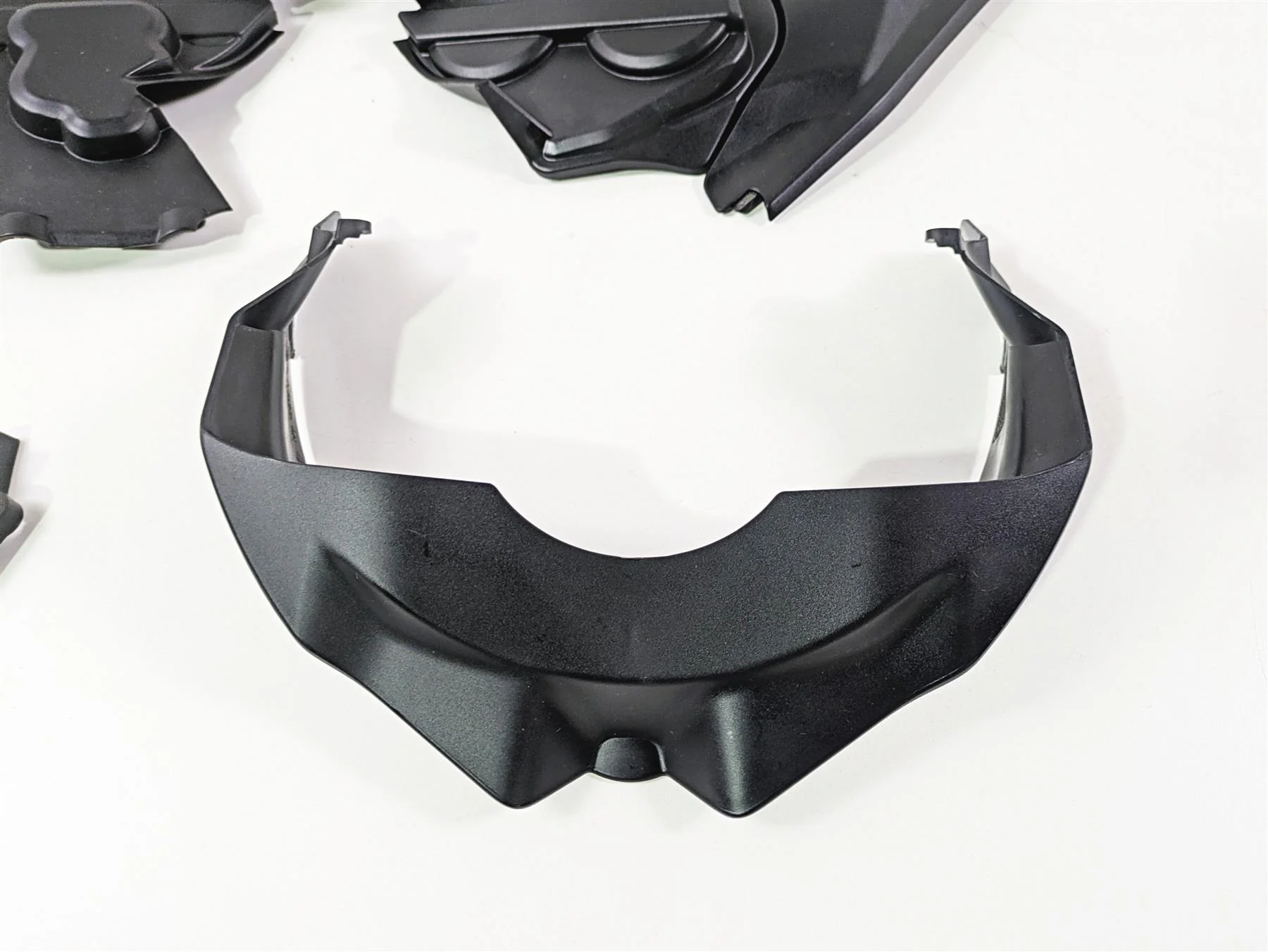 2022 Ducati Streetfighter V2 Molded Infill Cover Fairing Set 46016311B 46016301B - Image 8