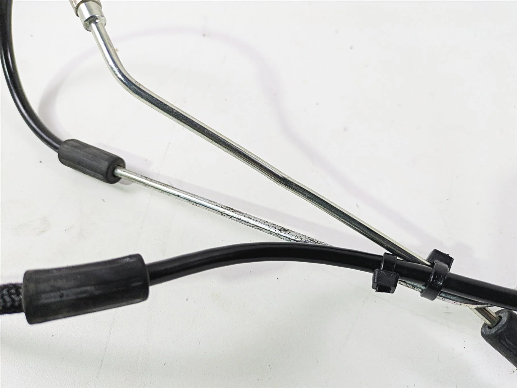 2022 Ducati Streetfighter V2 Rear Abs Brake Line Hose Set 61911762A 61911752A - Image 7