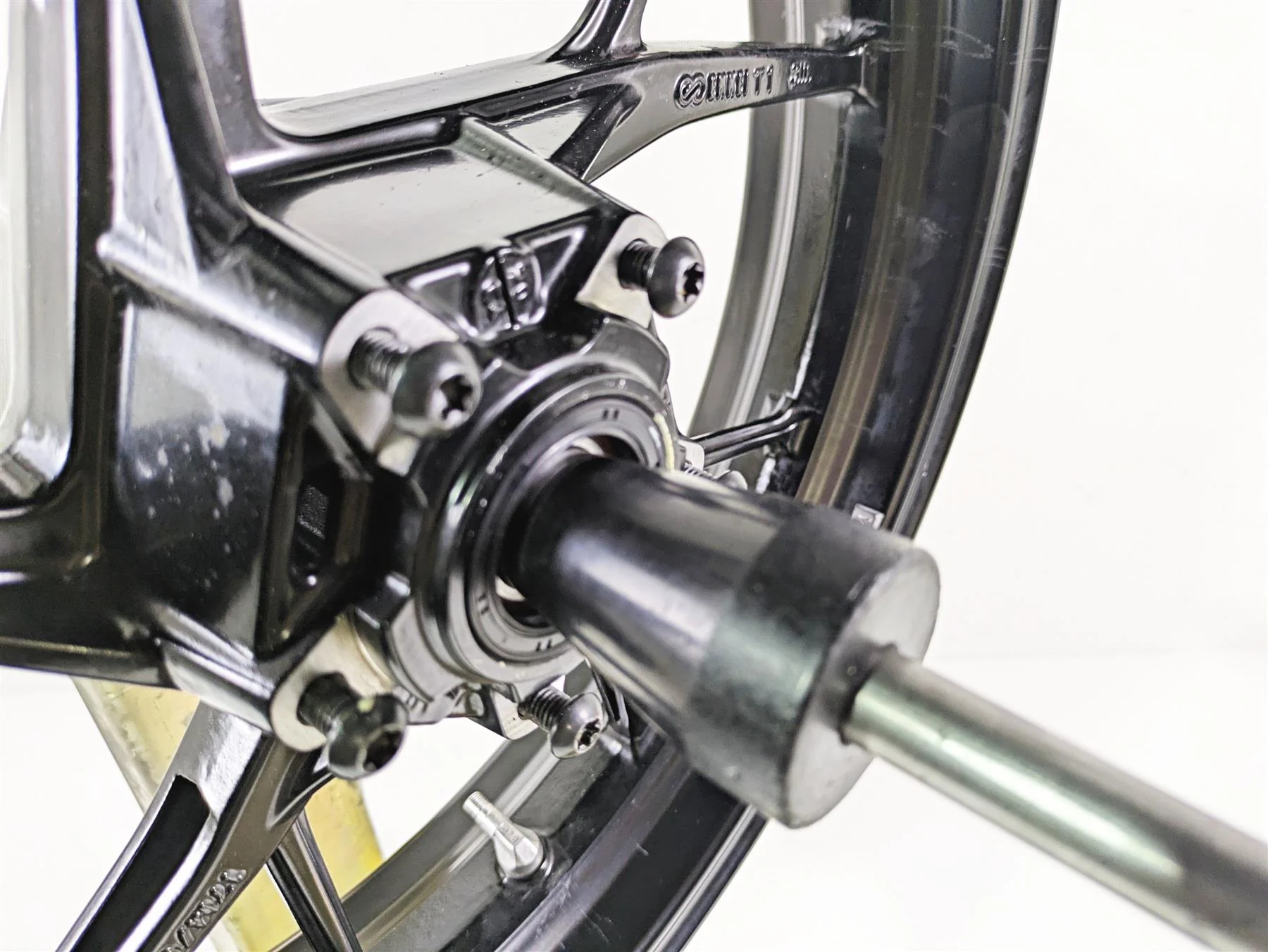 2022 Ducati Streetfighter V2 Straight Front Wheel Rim 17x3.5 50122341AA - Image 7