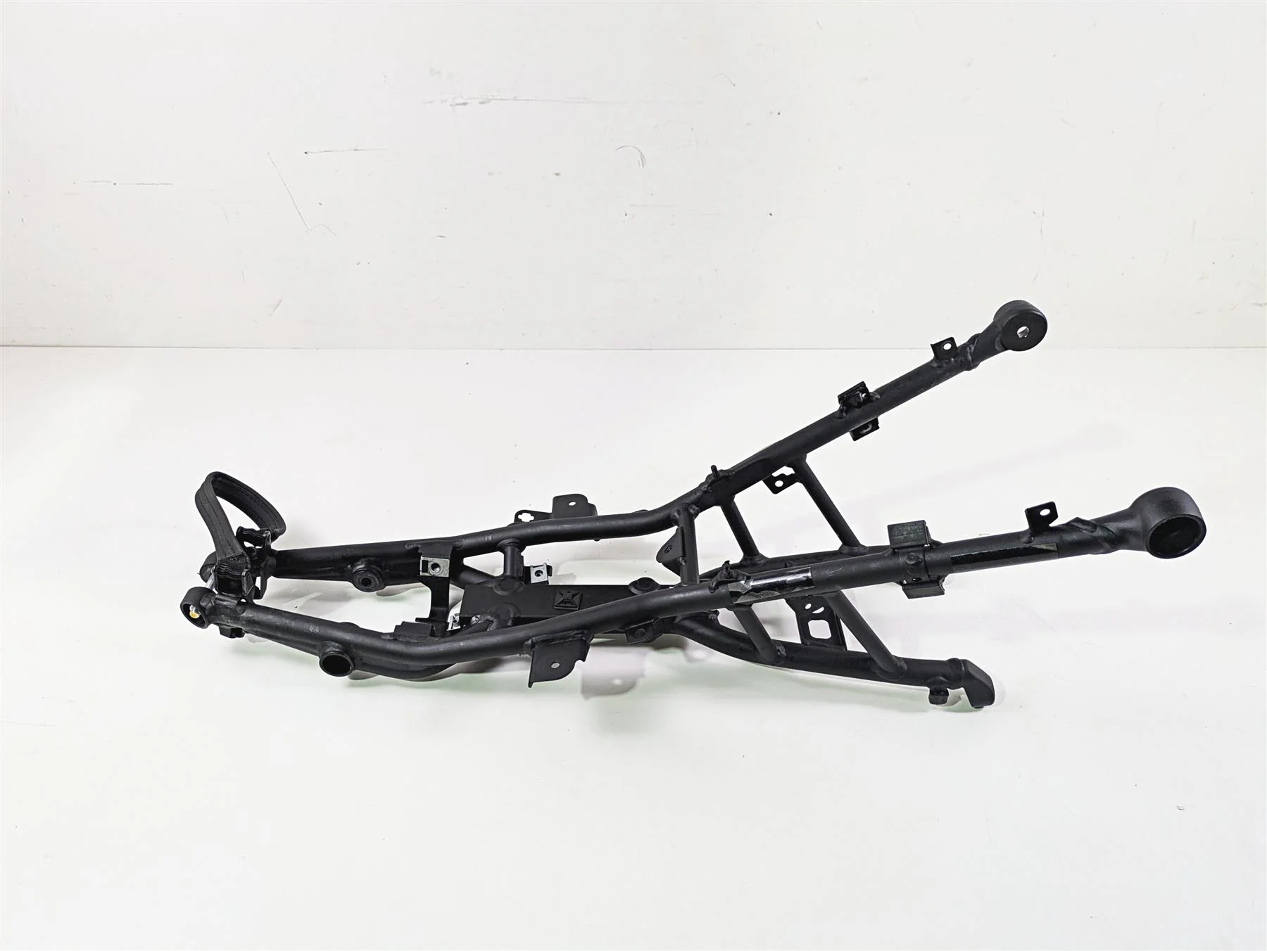 2022 Ducati Streetfighter V2 Straight Rear Subframe Sub Frame 47018401AA - Image 3