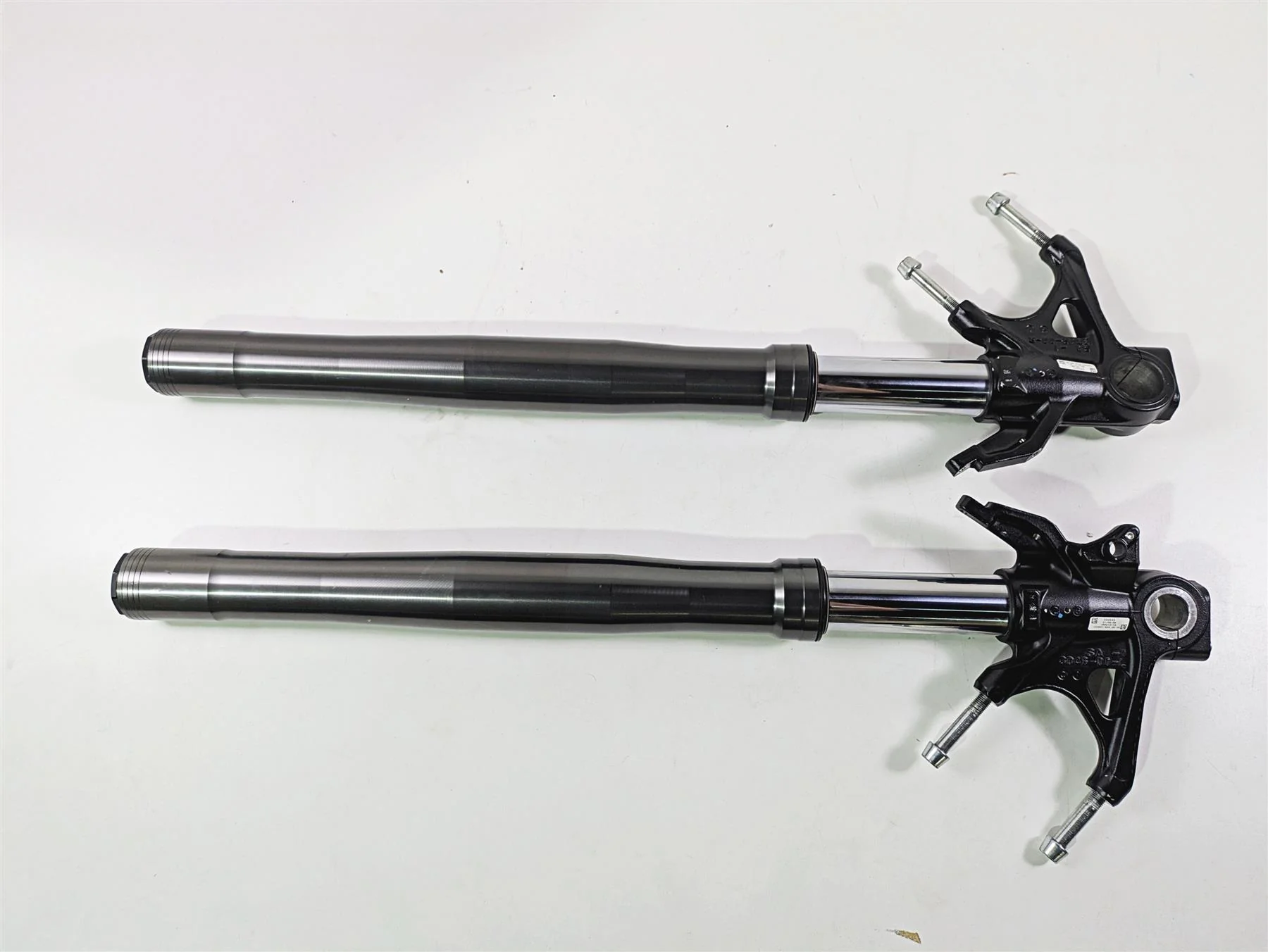 2022 Ducati Streetfighter V2 Strgt Showa Front Fork Leg Set 34421311A 34521311A