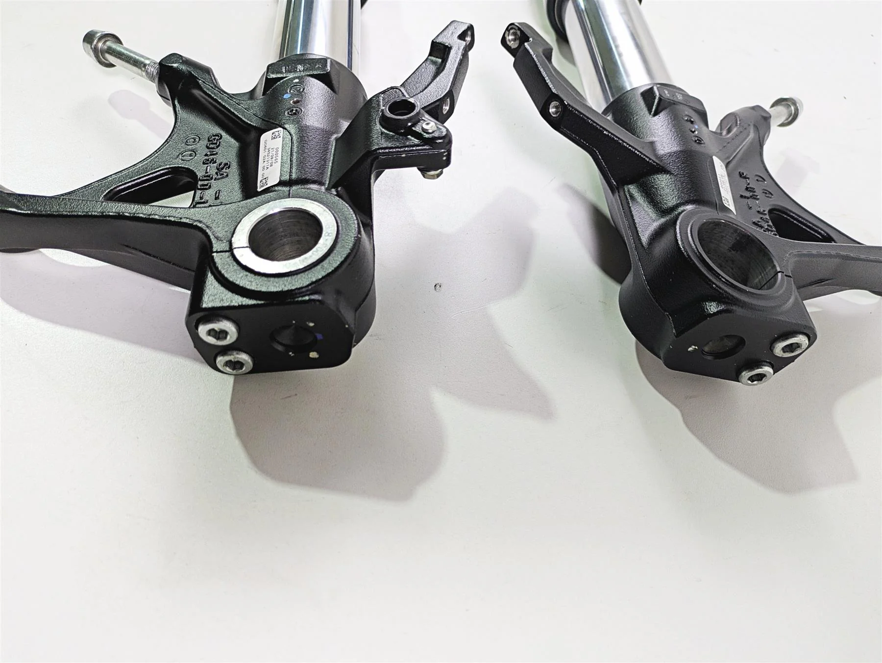 2022 Ducati Streetfighter V2 Strgt Showa Front Fork Leg Set 34421311A 34521311A - Image 4