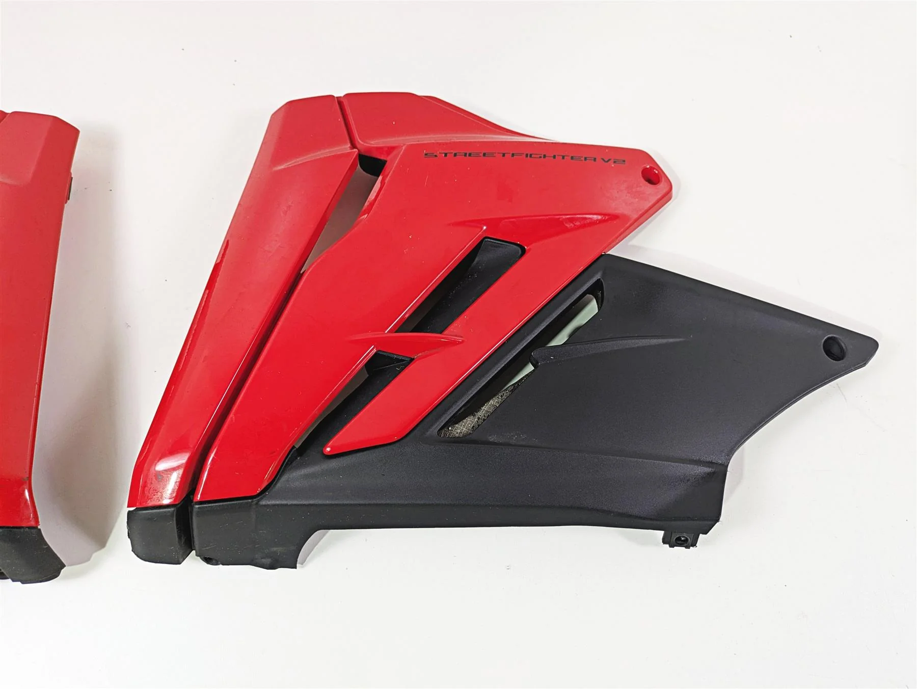 2022 Ducati Streetfighter V2 Tank Side Cover Fairing Set 4801C531A 4801C541A - Image 3