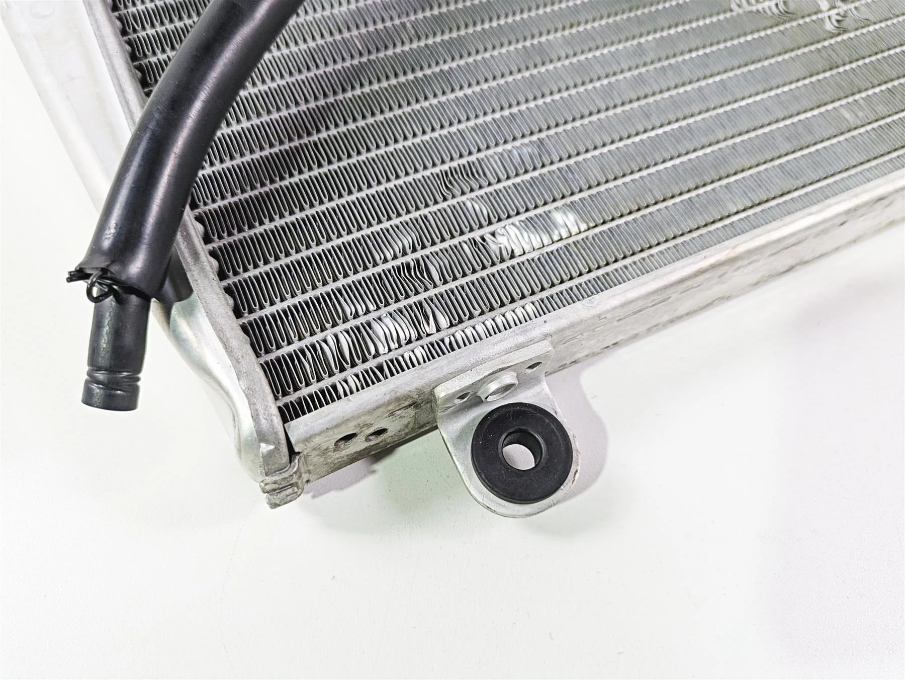 2022 Ducati Streetfighter V2 Upper Coolant Radiator 54841211A - Image 10