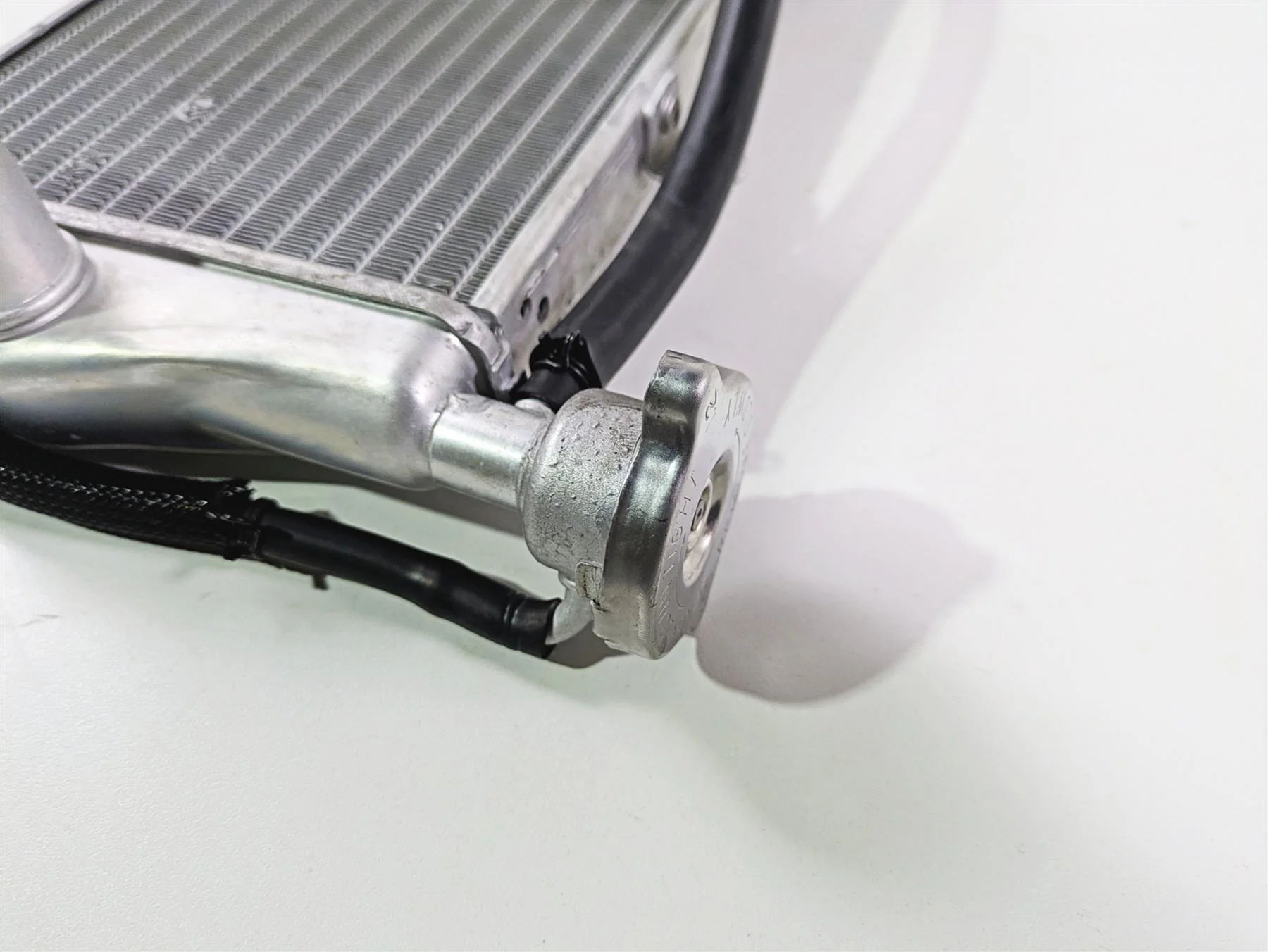 2022 Ducati Streetfighter V2 Upper Coolant Radiator 54841211A - Image 12