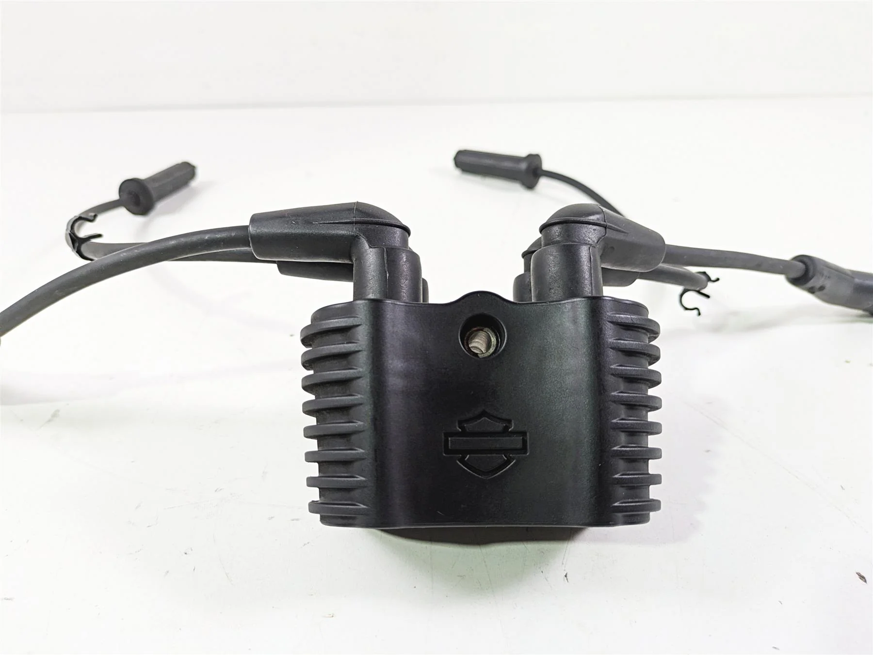 2022 Harley FXLRS Softail Low Rider Ignition Coil Wires Set 31600067 - Image 2