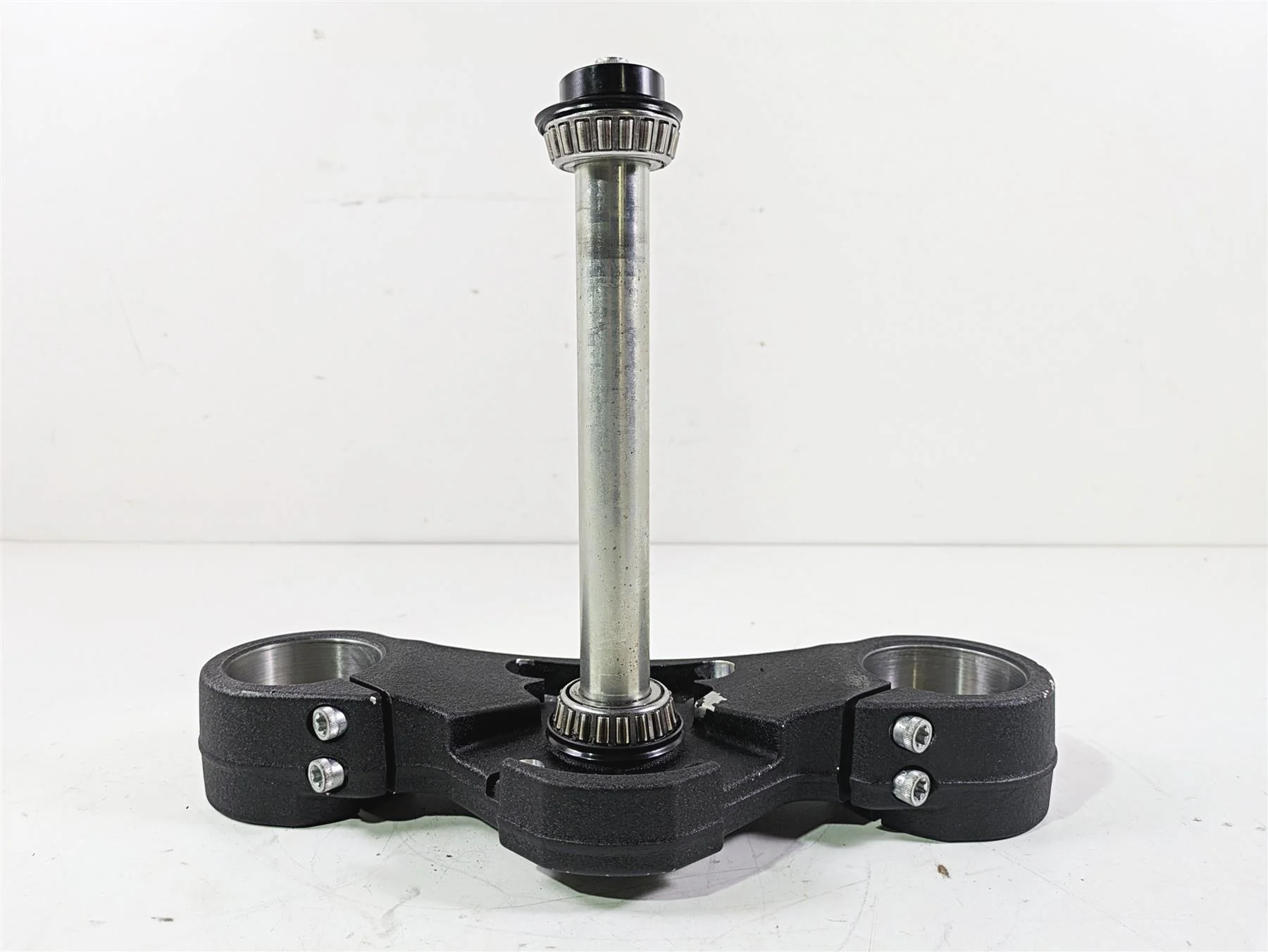 2022 Harley FXLRS Softail Low Rider Lower Triple Tree Clamp - Read 45900260B