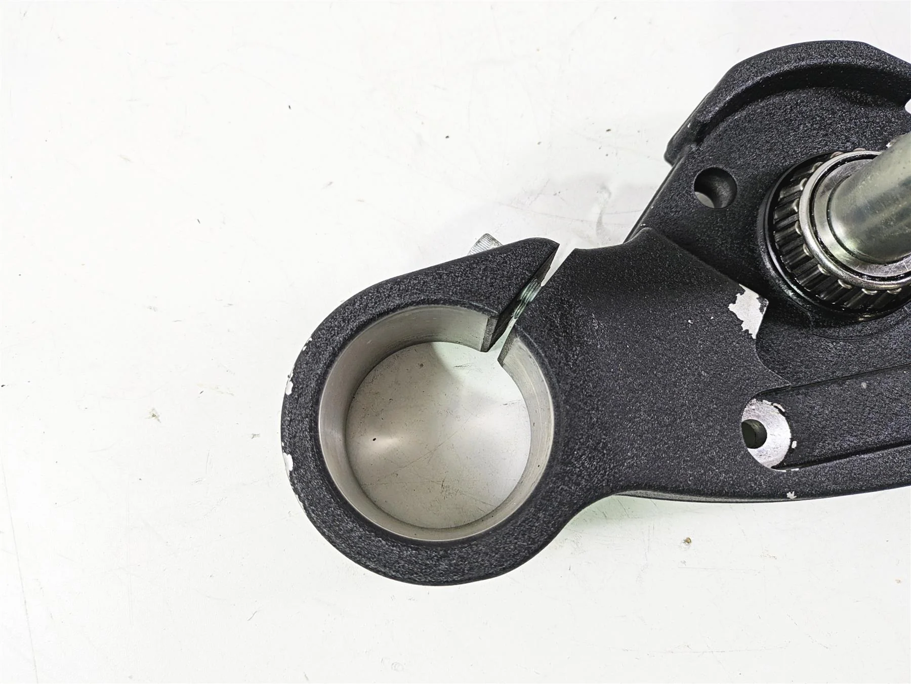 2022 Harley FXLRS Softail Low Rider Lower Triple Tree Clamp - Read 45900260B - Image 6