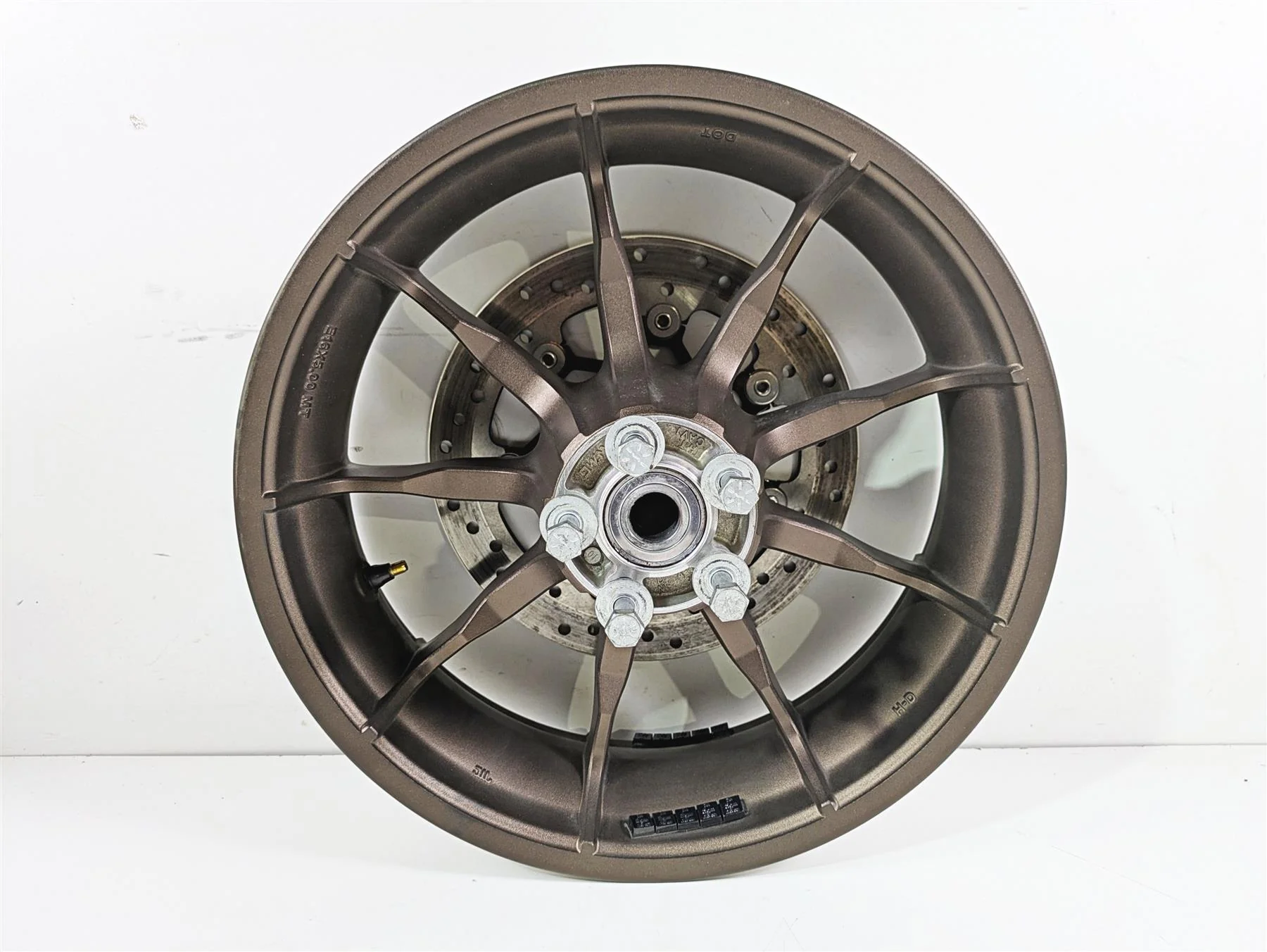 2022 Harley FXLRS Softail Low Rider Rear Rim Wheel 9 Spoke 16x5 Bronze 40900748 - Image 4