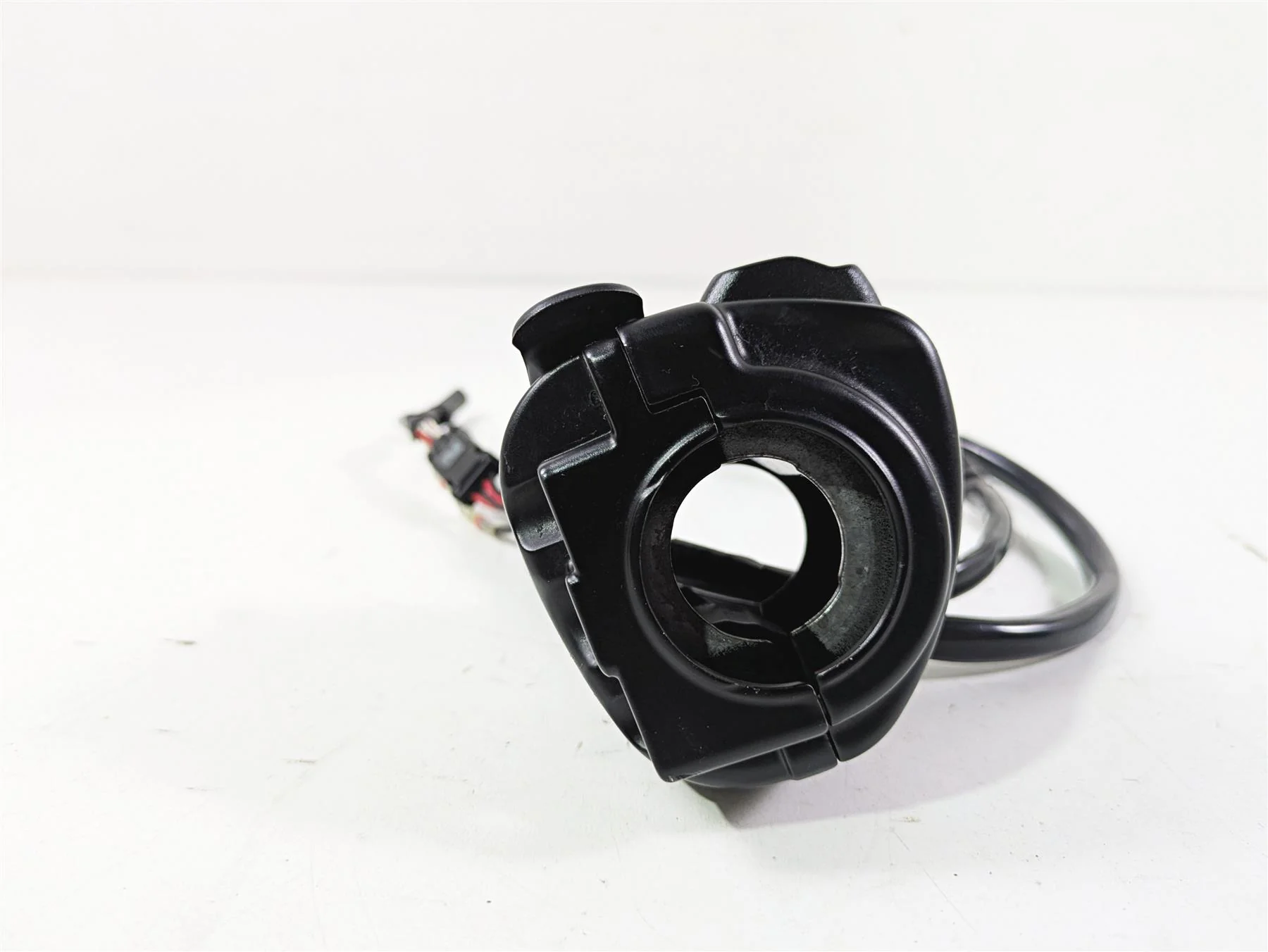 2022 Harley FXLRS Softail Low Rider Right Hand Control Switch READ 71500462A - Image 3