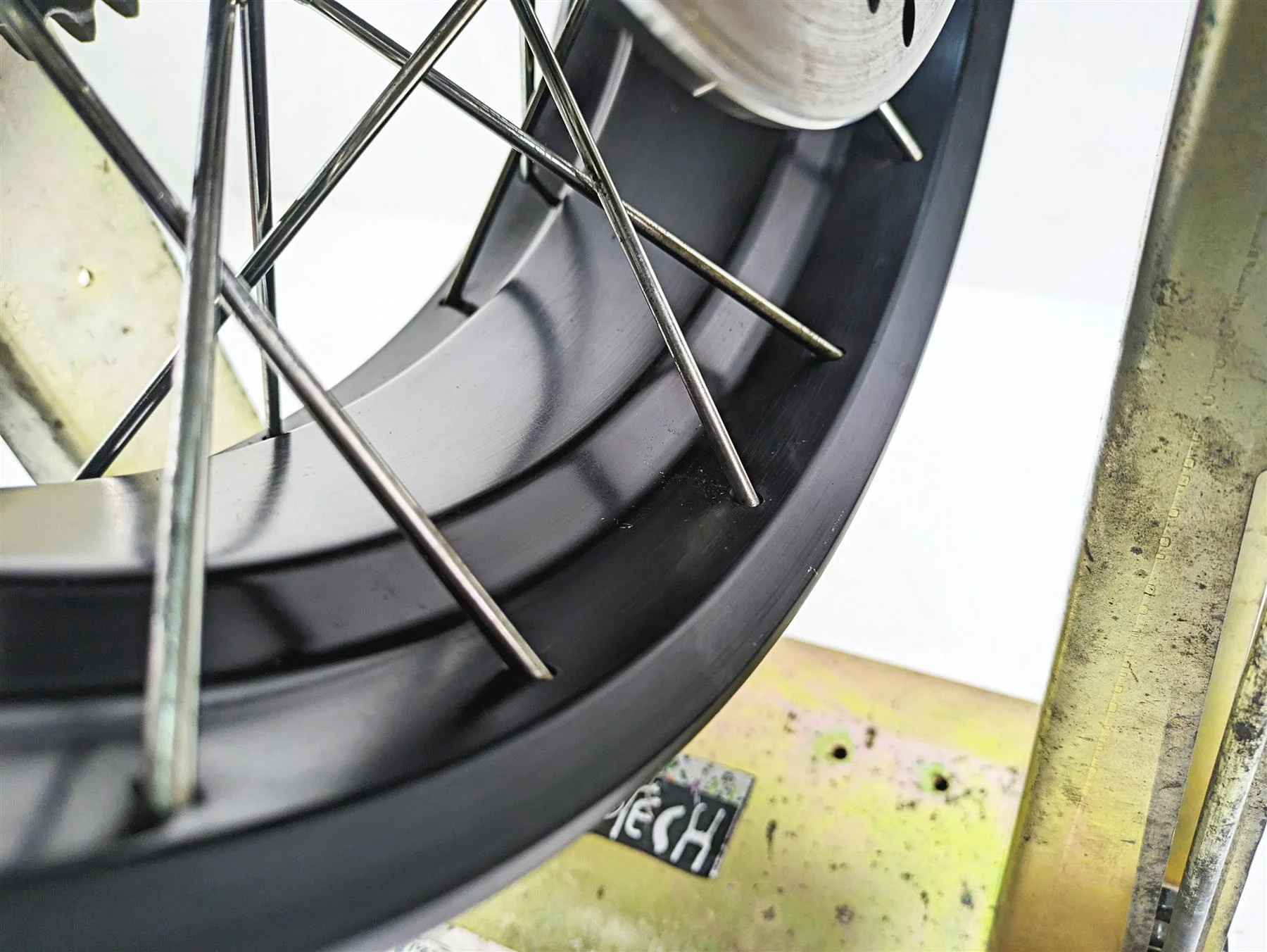 2022 Harley RA1250 S Pan America 17x4.5 Rear Wheel Spoke Rim 40900814 - Image 4