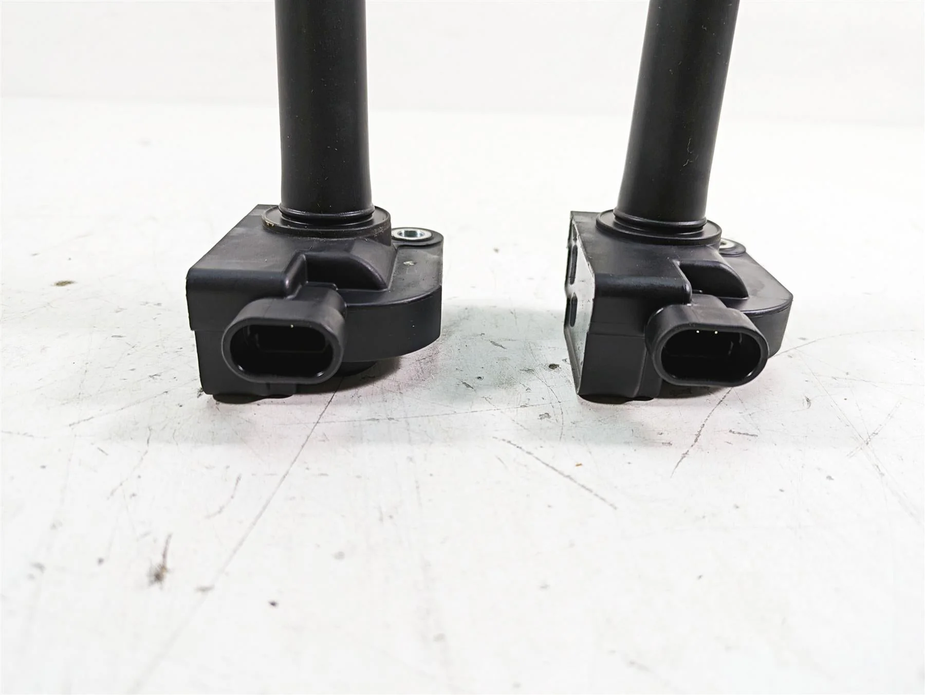 2022 Harley RA1250 S Pan America Dual Ignition Coil Stick Coils Set 31600167 - Image 7