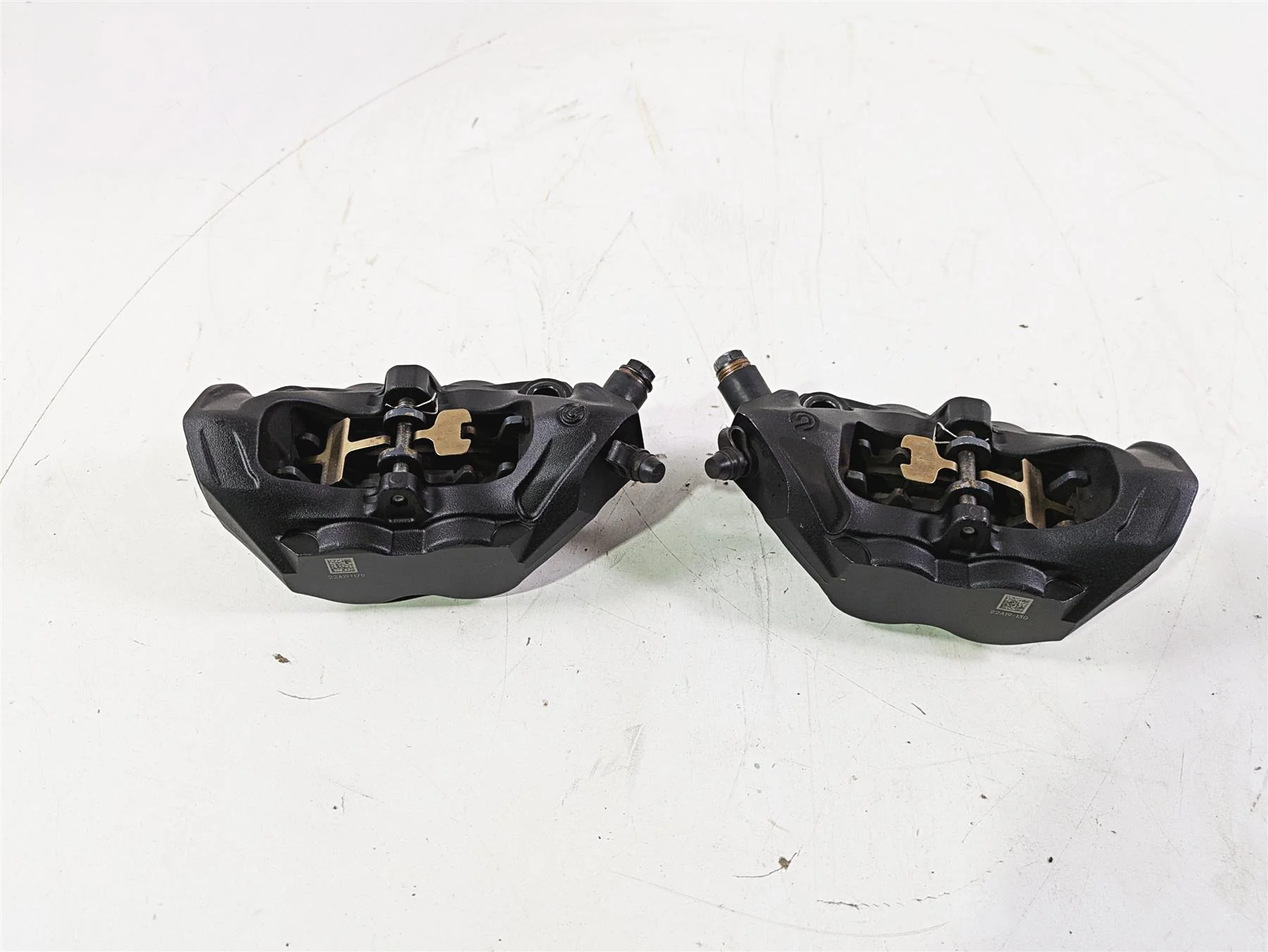 2022 Harley RA1250 S Pan America Front Brake Caliper Set Brembo 100mm 41300231 - Image 3