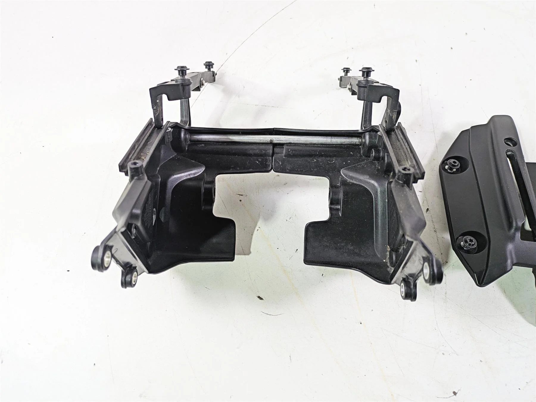 2022 Harley RA1250 S Pan America Gauges Holder Deflector Set 57300248 57300249 - Image 3