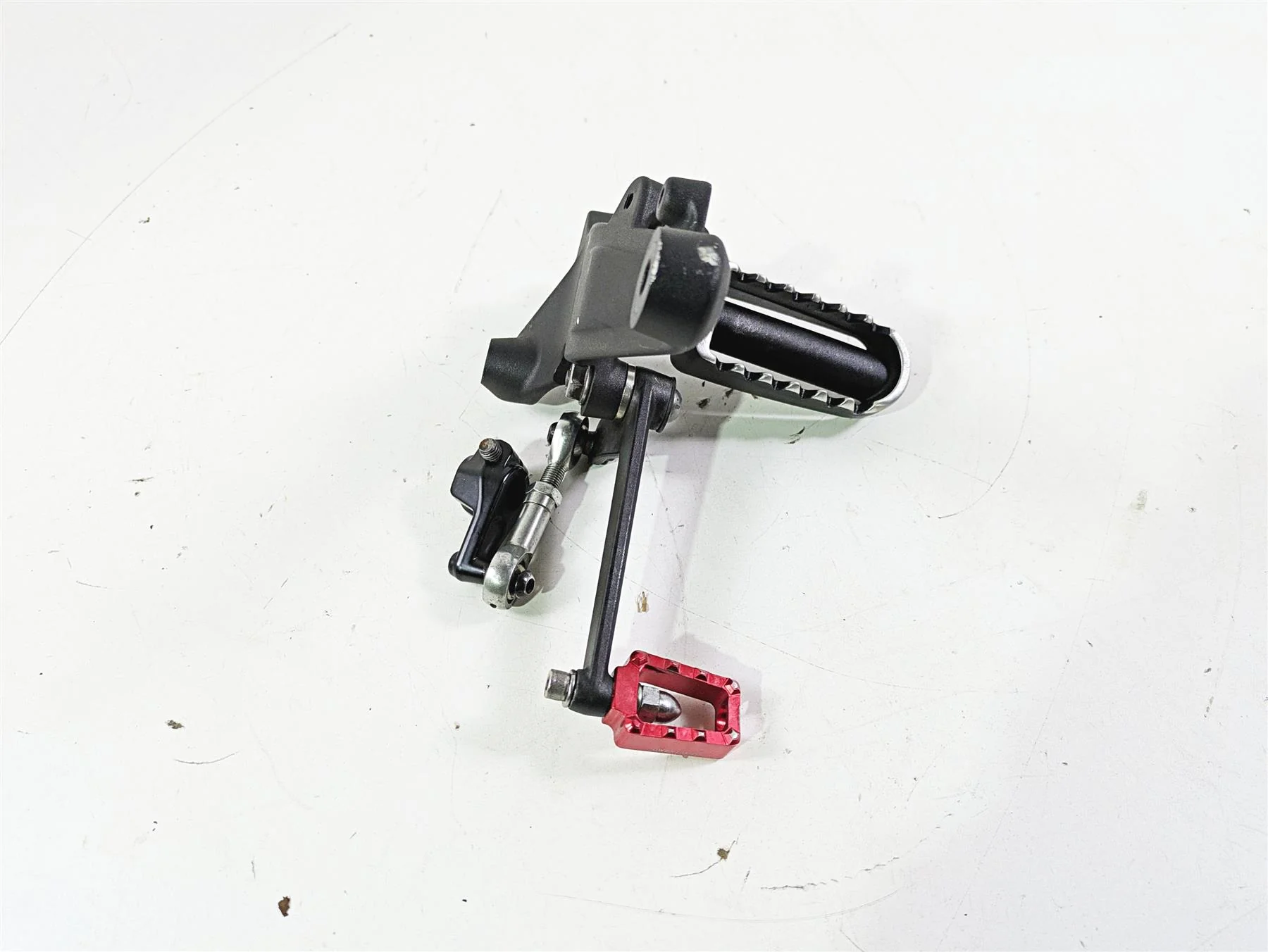 2022 Harley RA1250 S Pan America Left Rider Footpeg & Shifter 33600309A 33600269 - Image 12