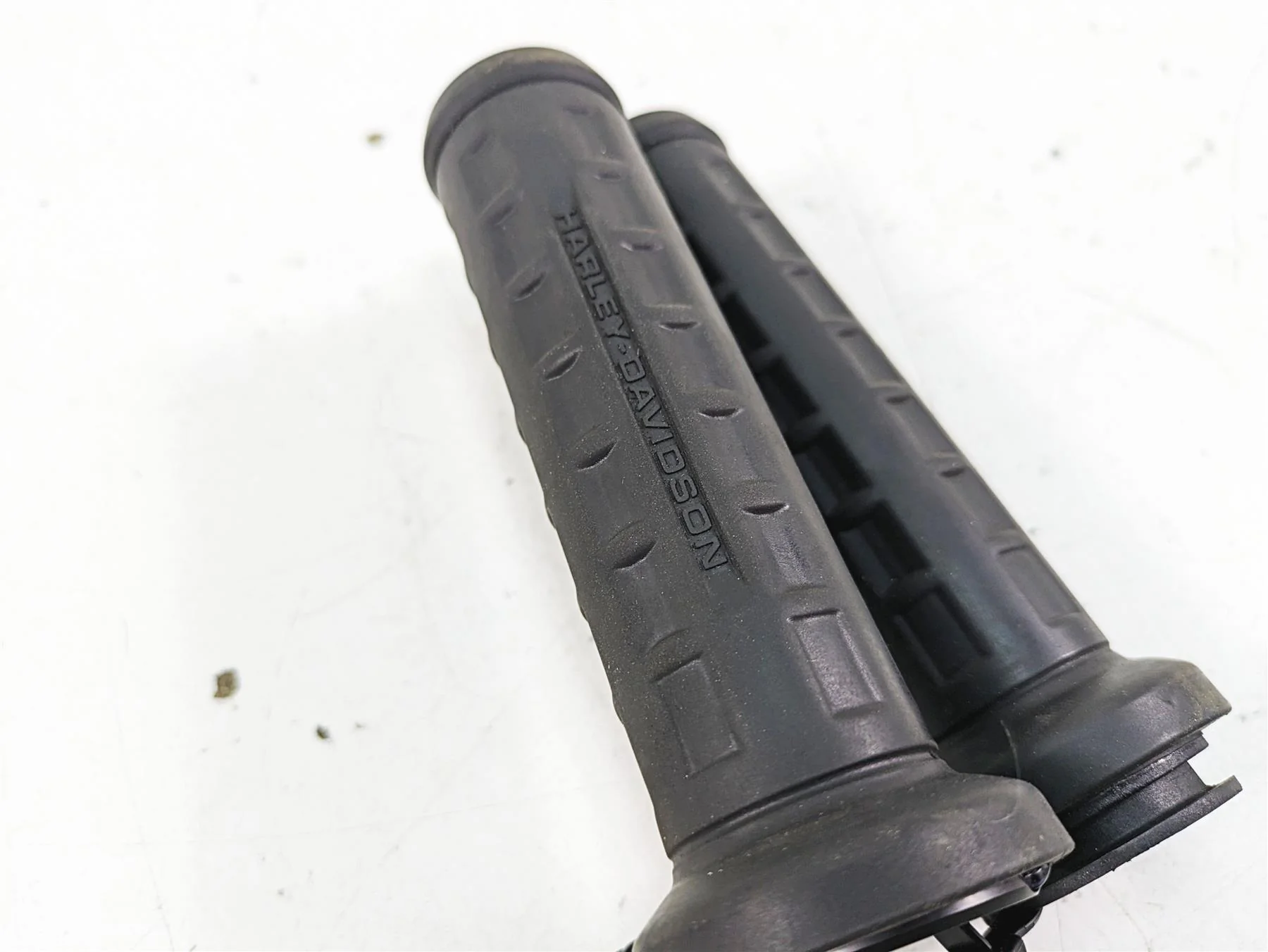 2022 Harley RA1250 S Pan America Left Right Heated Grip Set 56100376 56100377 - Image 11