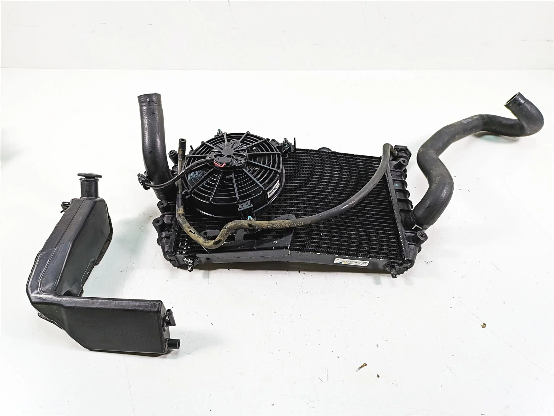 2022 Harley RA1250 S Pan America Radiator Fan Reservoir Hoses Set 26800221A