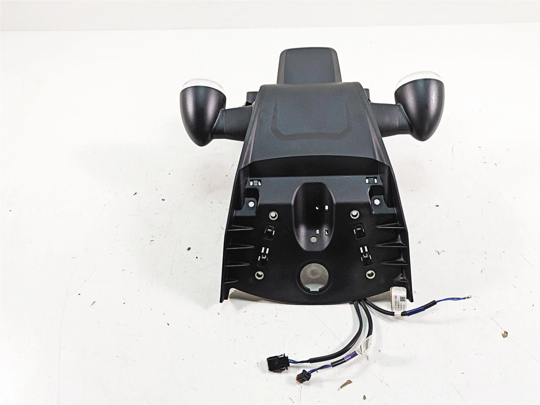 2022 Harley RA1250 S Pan America Rear Plate Holder & Blinkers - Read 67900541 - Image 4
