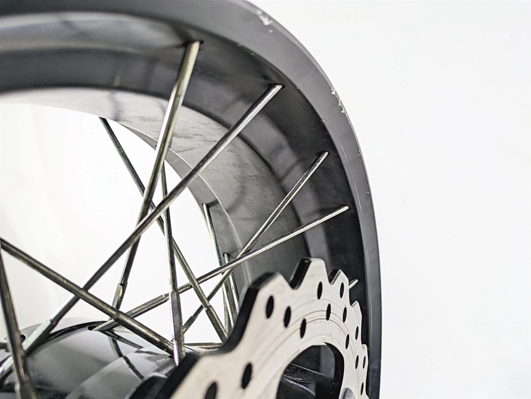 2022 Harley RA1250 S Pan America Rear Wheel Rim 17x4.5 Spokes 40900814 - Image 10