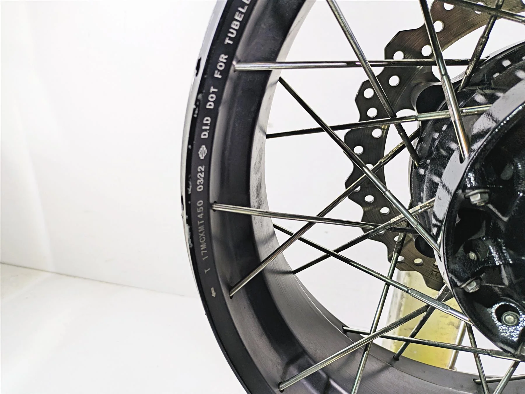 2022 Harley RA1250 S Pan America Rear Wheel Rim 17x4.5 Spokes 40900814 - Image 6