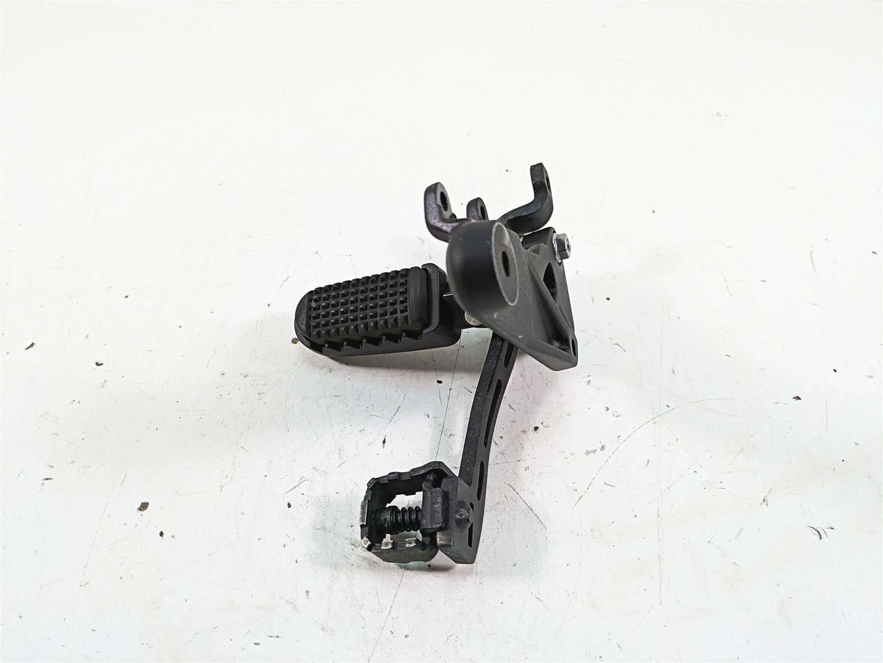 2022 Harley RA1250 S Pan America Right Rider Footpeg & Brake Pedal 50501785 - Image 2