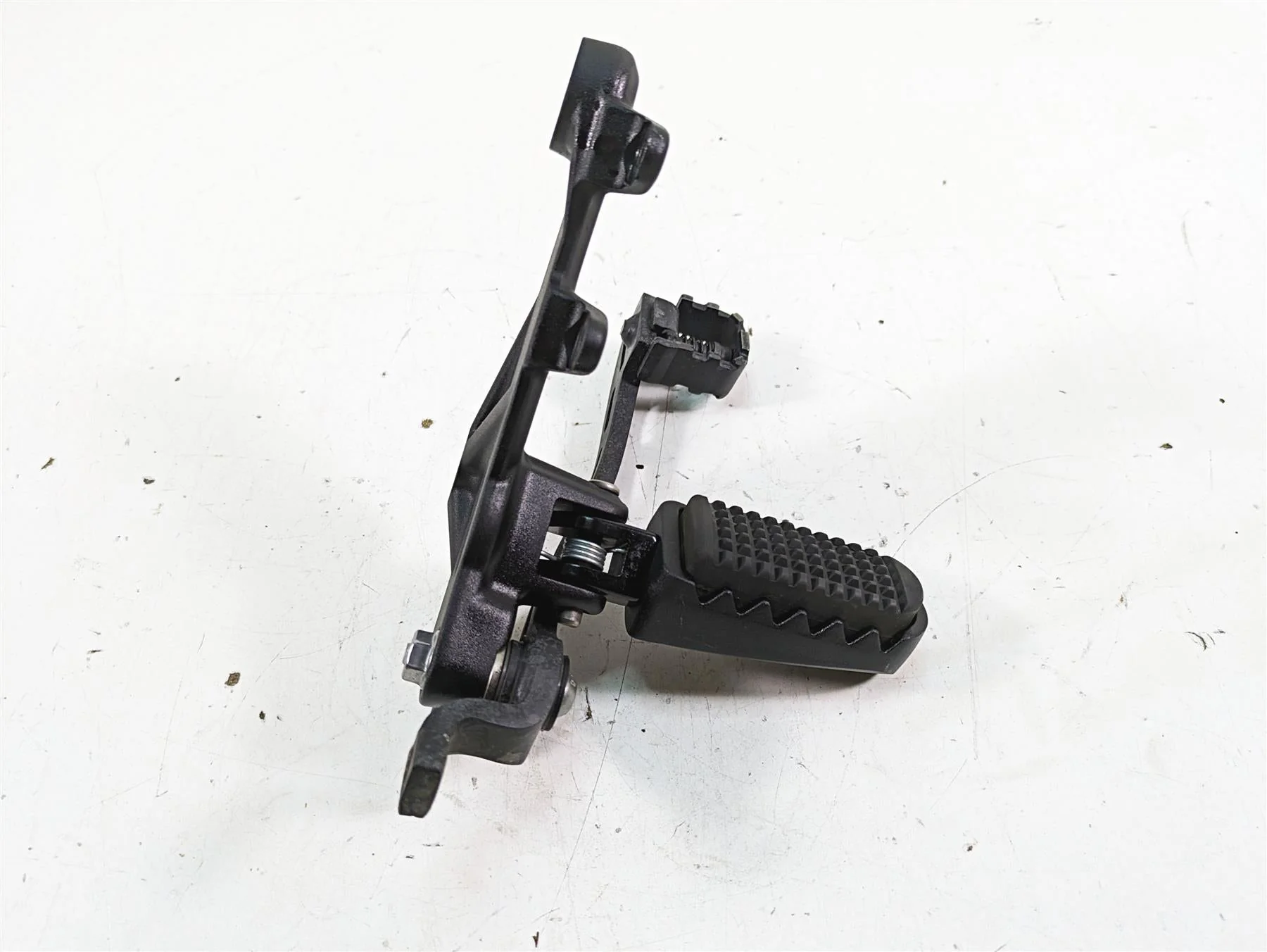 2022 Harley RA1250 S Pan America Right Rider Footpeg & Brake Pedal 50501785 - Image 4