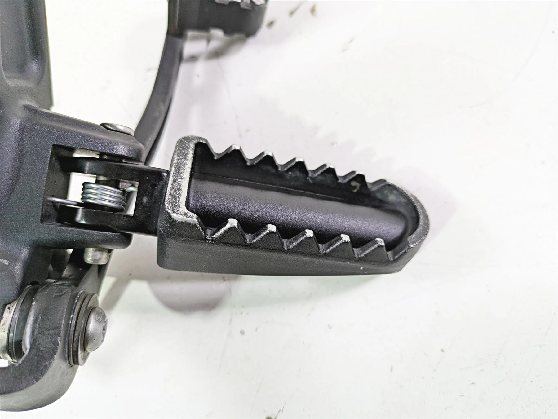 2022 Harley RA1250 S Pan America Right Rider Footpeg & Brake Pedal 50501785 - Image 5