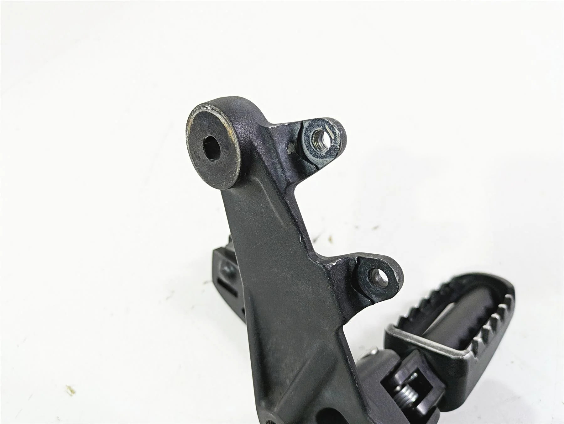 2022 Harley RA1250 S Pan America Right Rider Footpeg & Brake Pedal 50501785 - Image 8
