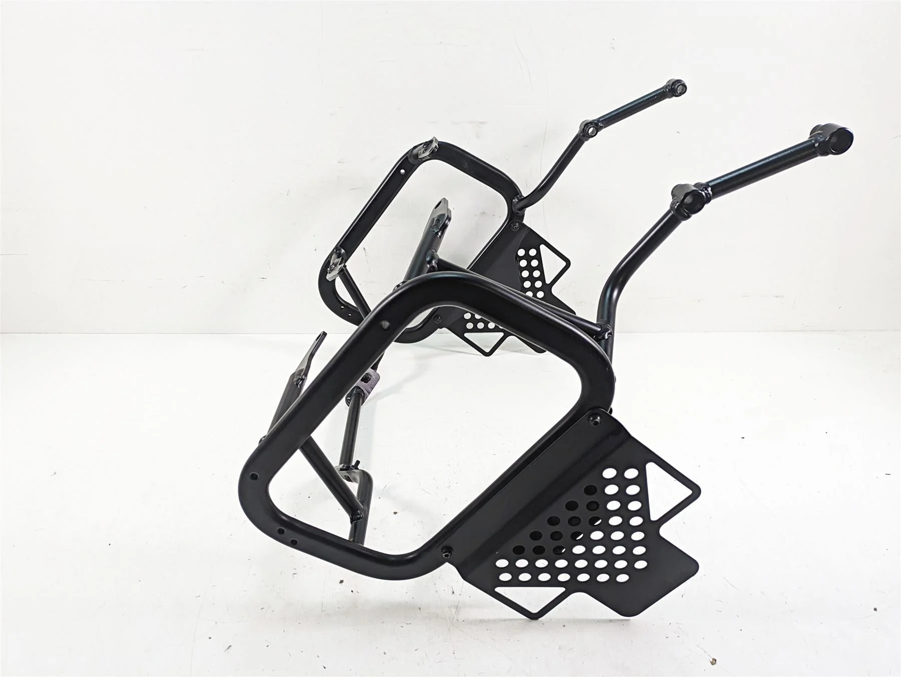 2022 Harley RA1250 S Pan America Side Case Saddlebag Mounting System 90202087 - Image 3
