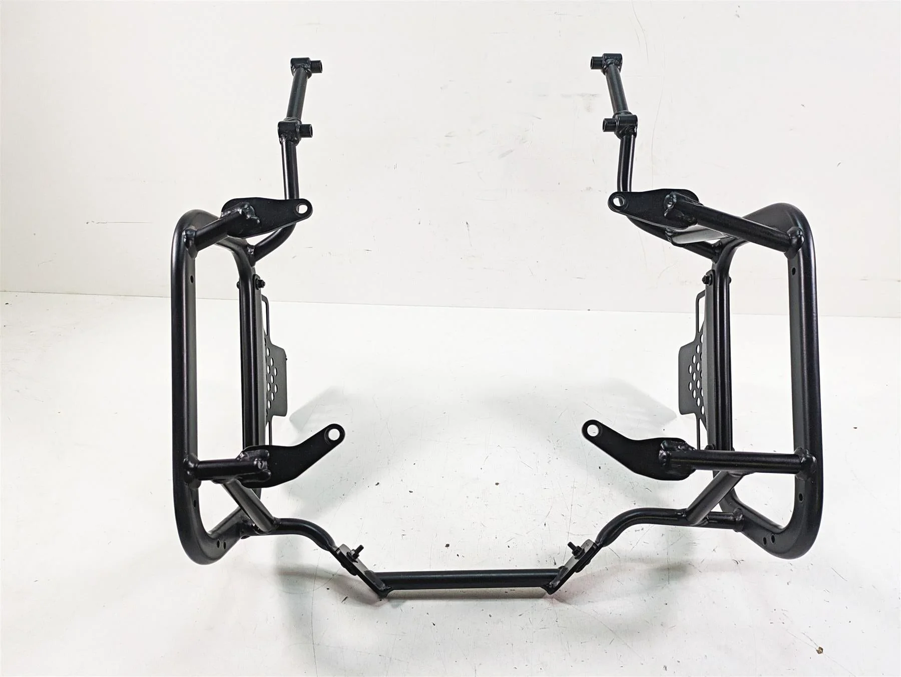 2022 Harley RA1250 S Pan America Side Case Saddlebag Mounting System 90202087 - Image 6