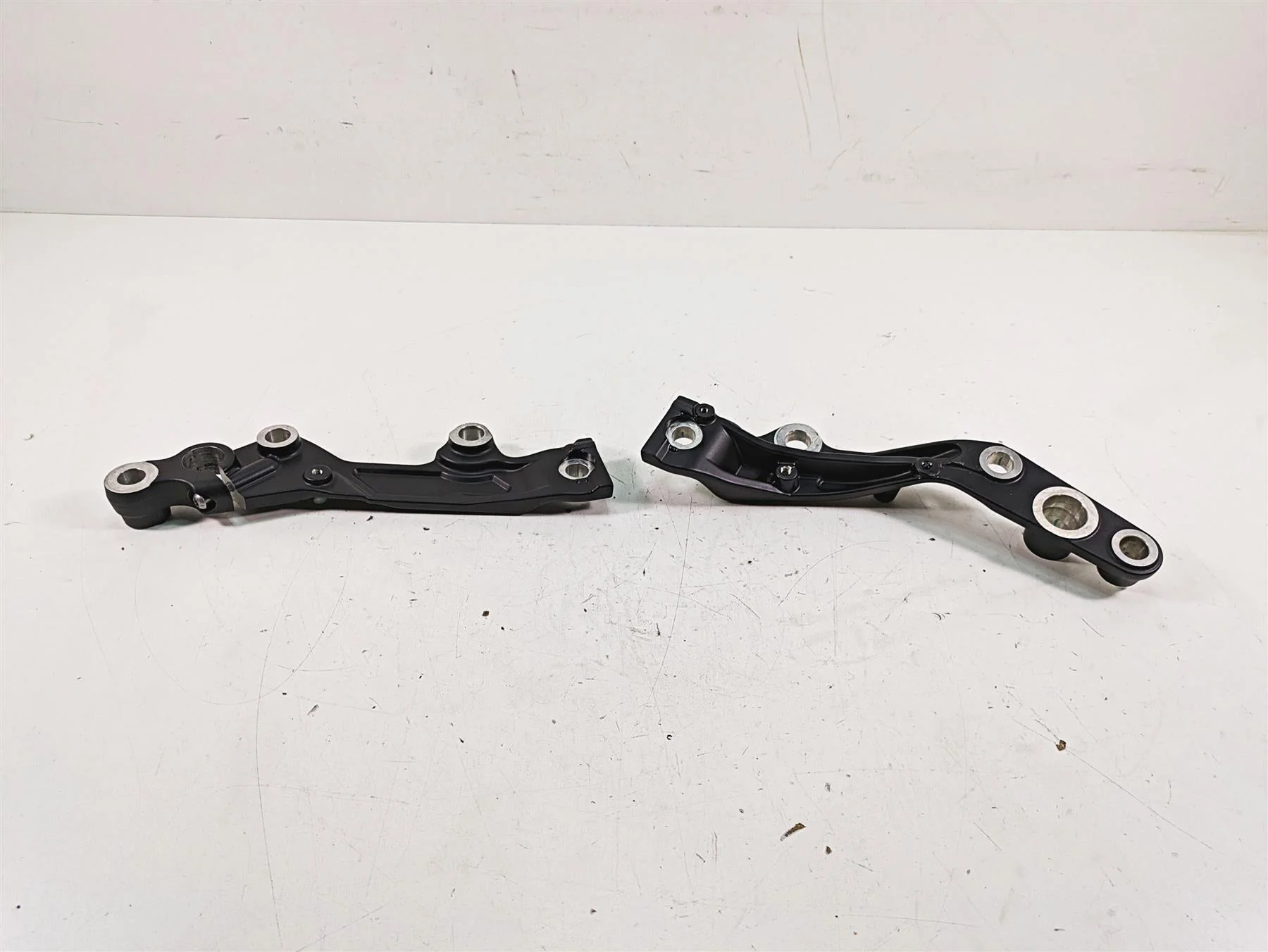 2022 Harley RA1250 S Pan America Subframe Engine Bracket Mounts Set 47200534A - Image 12
