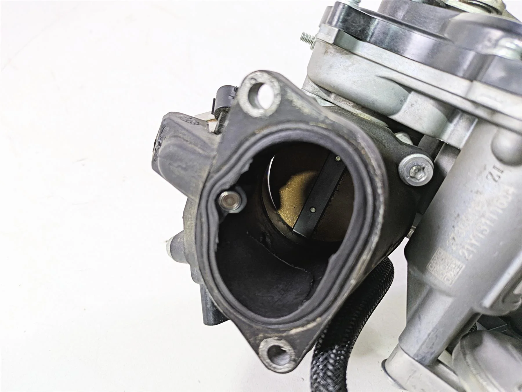 2022 Harley RA1250 S Pan America Throttle Body Bodies 27300169 - Image 11