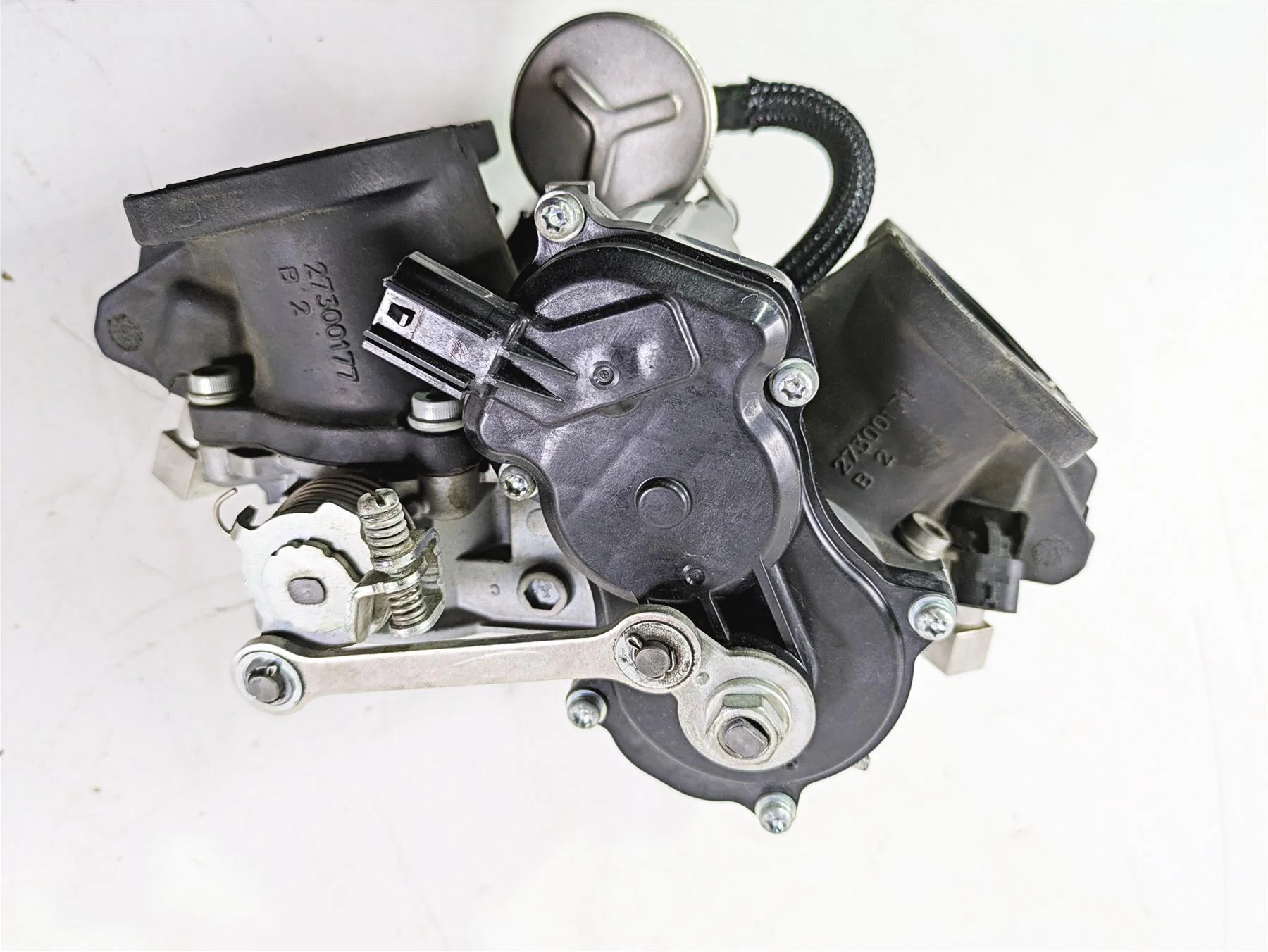 2022 Harley RA1250 S Pan America Throttle Body Bodies 27300169 - Image 9