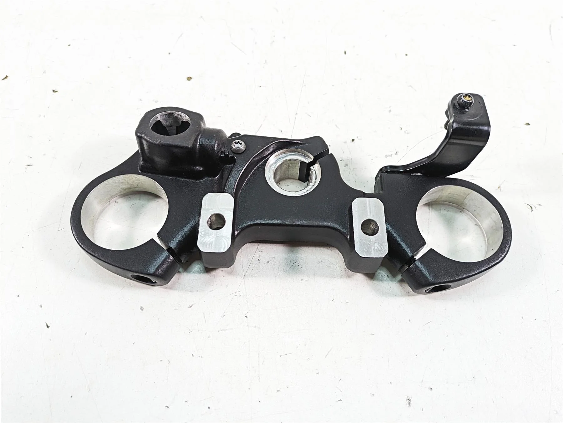 2022 Harley RA1250 S Pan America Upper Triple Tree Steering Clamp 45900242