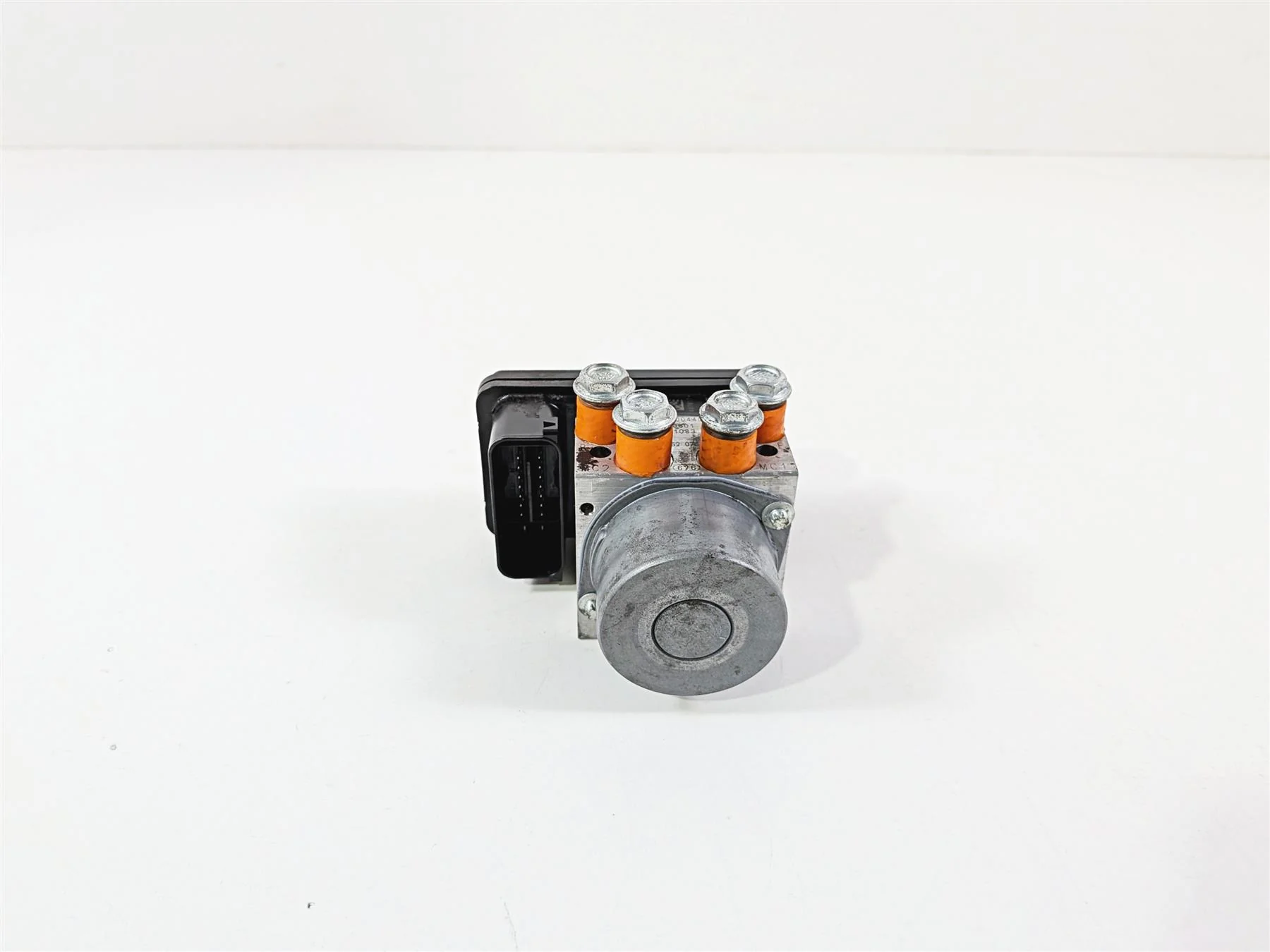 2022 Harley Softail FXLRST Low Rider Abs Brake Pump Module 41100043C - Image 3