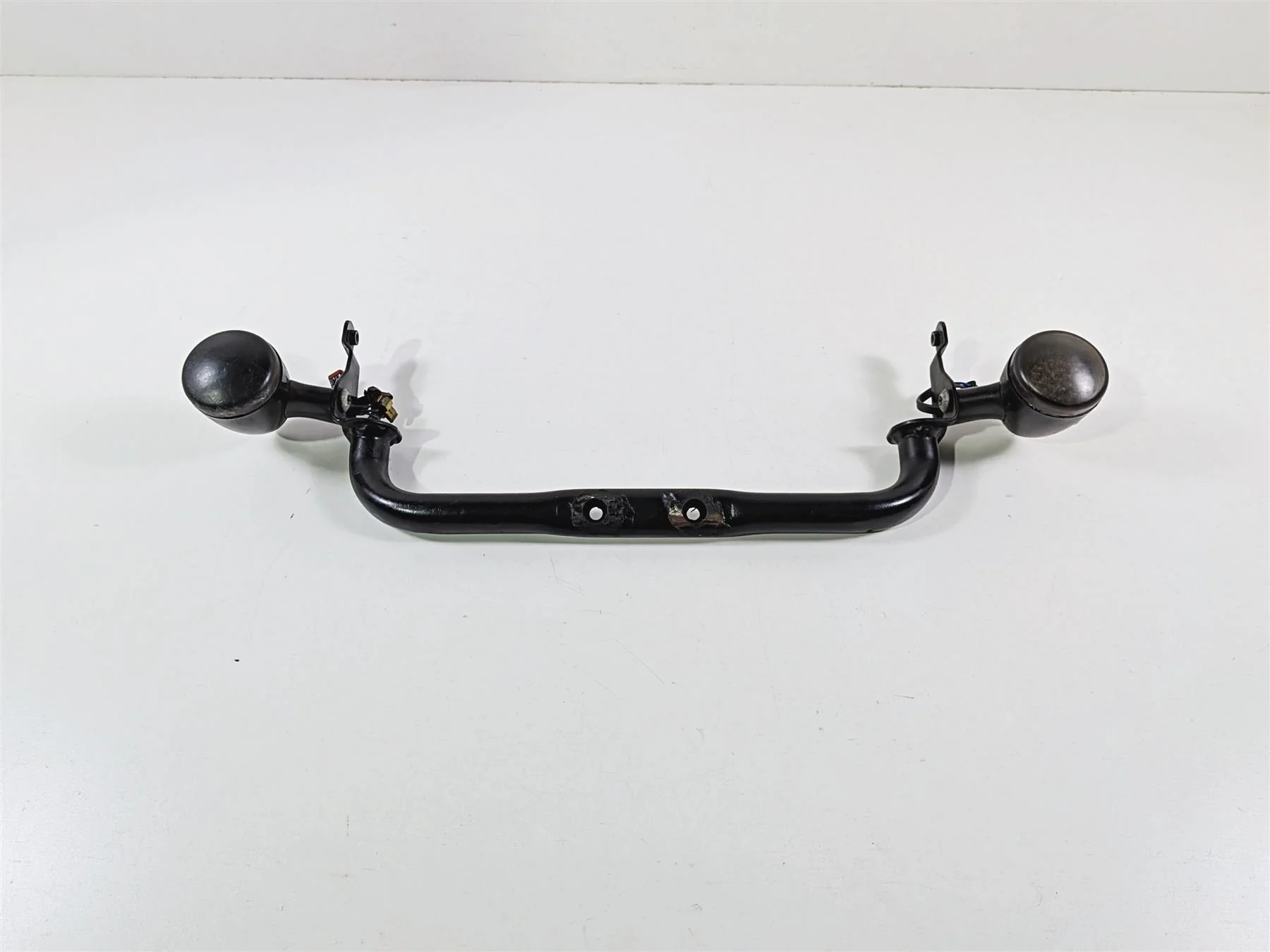 2022 Harley Softail FXLRST Low Rider Front Blinker & Mount Bar 47200898 - Image 2