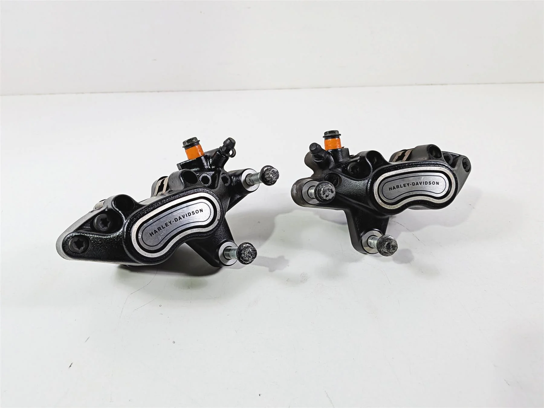 2022 Harley Softail FXLRST Low Rider Front Brake Caliper Set 41300095