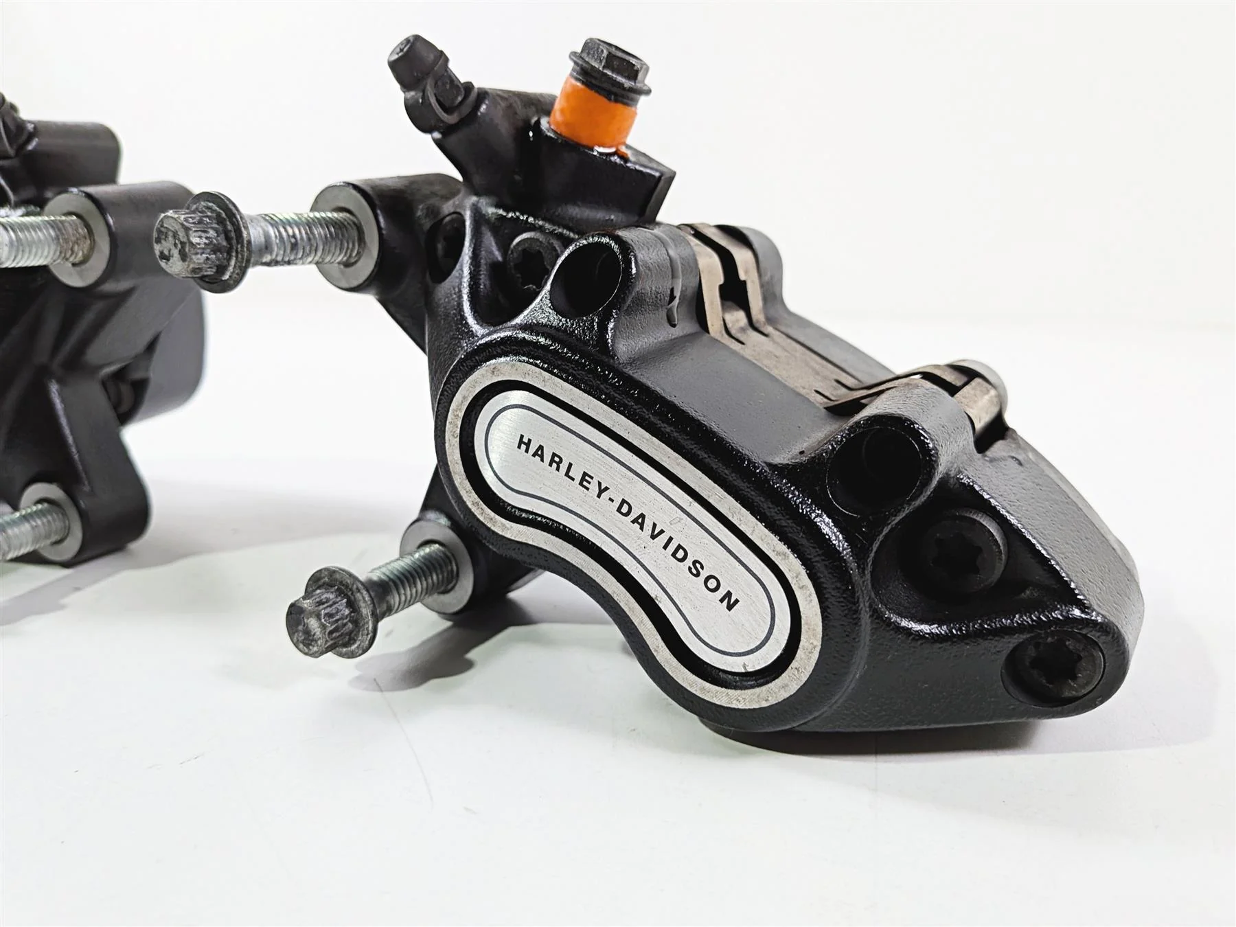 2022 Harley Softail FXLRST Low Rider Front Brake Caliper Set 41300095 - Image 12