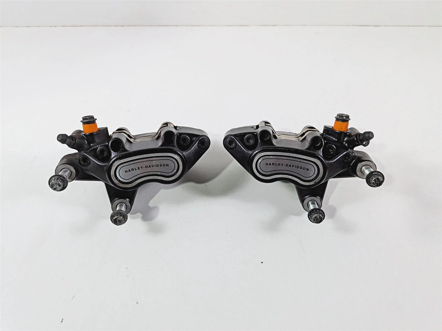 2022 Harley Softail FXLRST Low Rider Front Brake Caliper Set 41300095 - Image 2