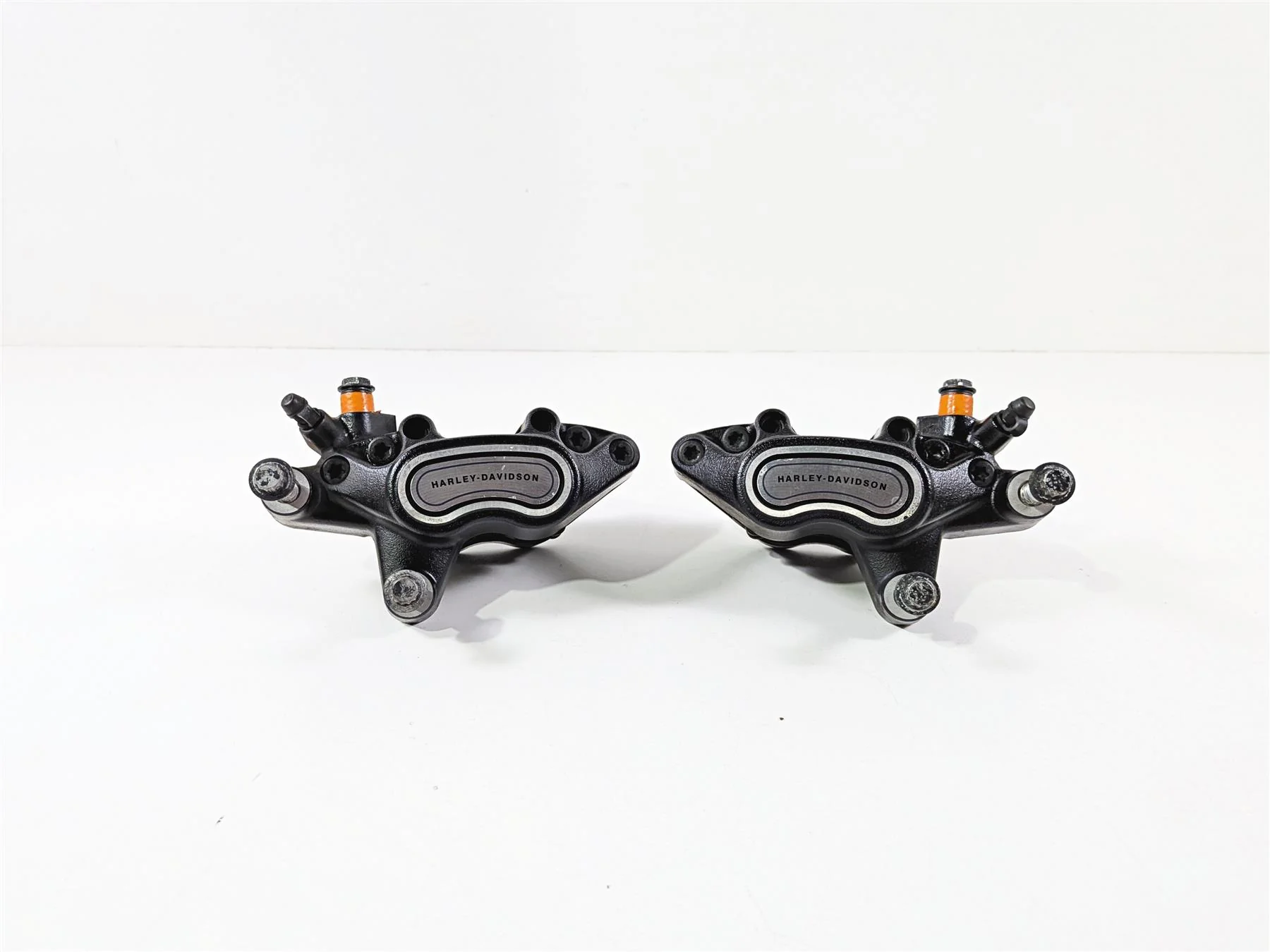 2022 Harley Softail FXLRST Low Rider Front Brake Caliper Set 41300095 - Image 3