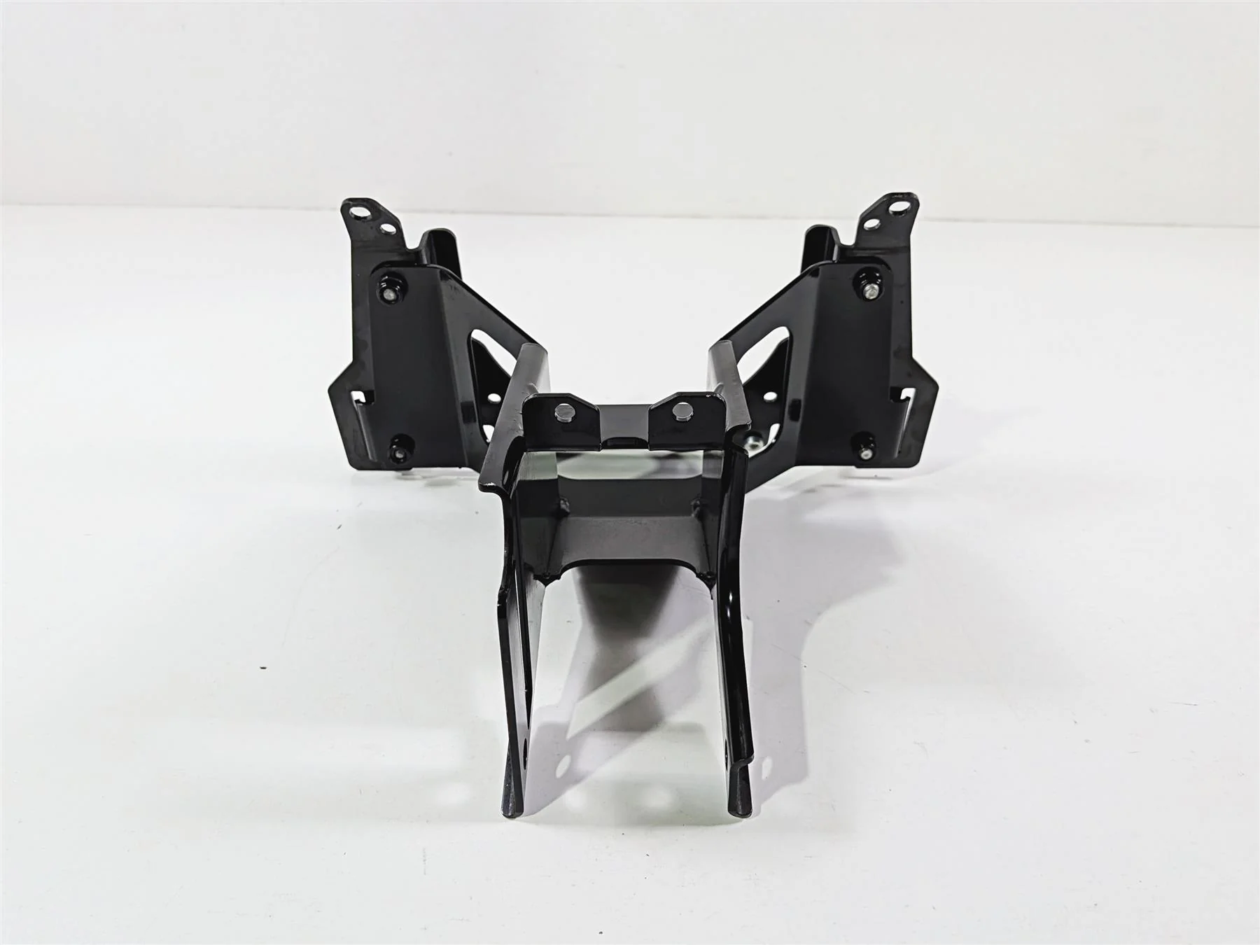 2022 Harley Softail FXLRST Low Rider Front Fairing Mount Support Set 47200896 - Image 6