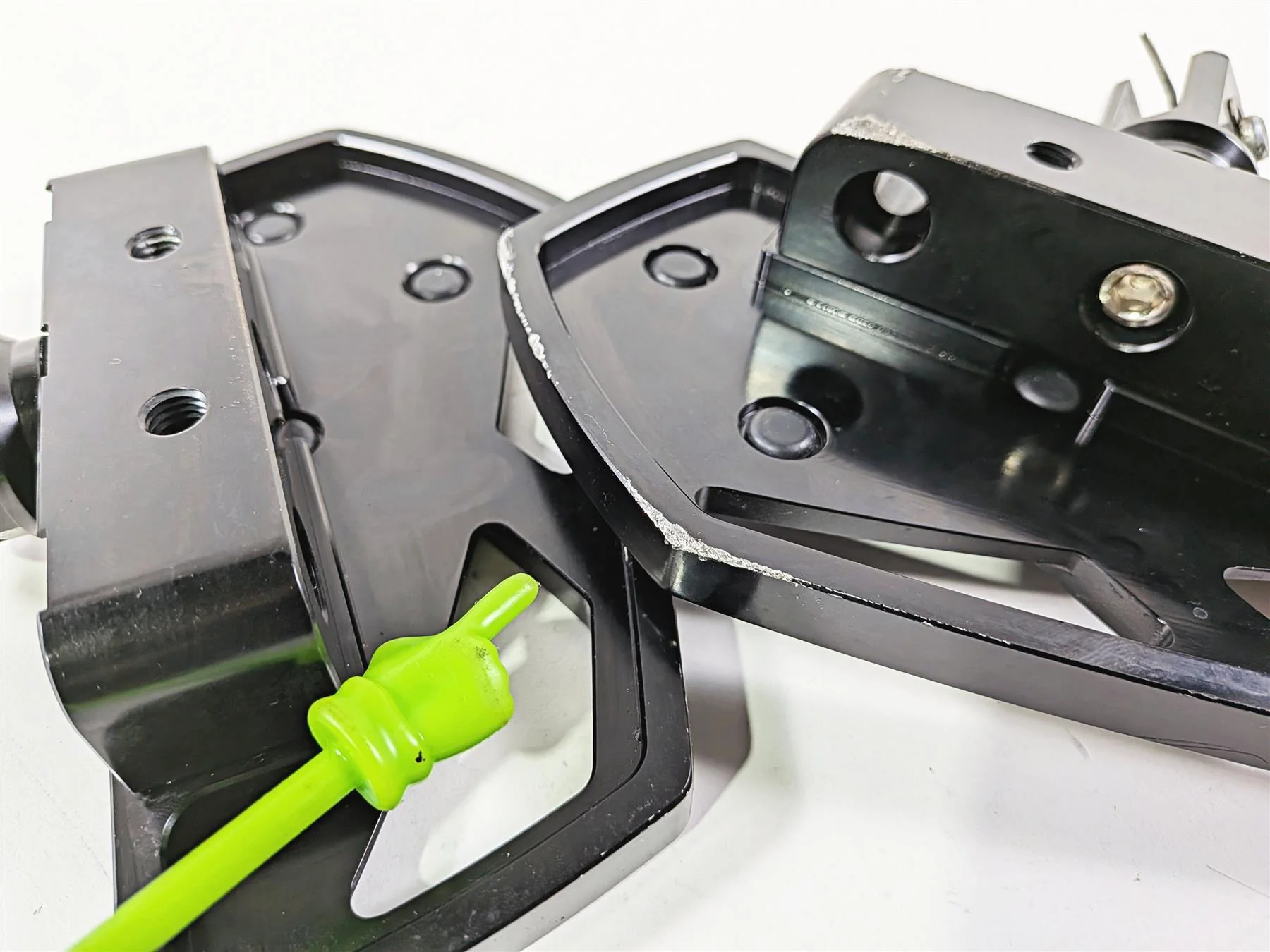 2022 Harley Softail FXLRST Low Rider Front Floorboard Foot Floor Board Set - Image 9