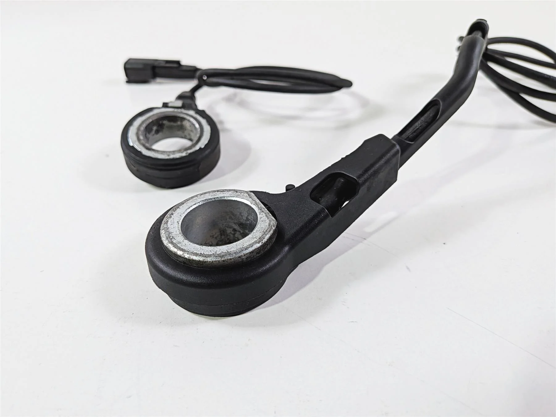 2022 Harley Softail FXLRST Low Rider Front Rear Abs Sensor Set 41100076 41100080 - Image 12
