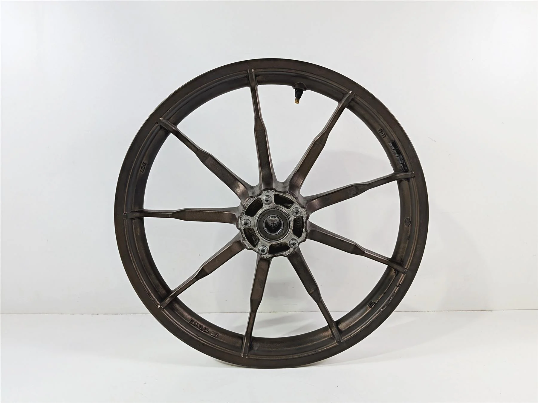 2022 Harley Softail FXLRST Low Rider Front Rim Wheel 9 Spoke 19x2.5 43300740 - Image 3