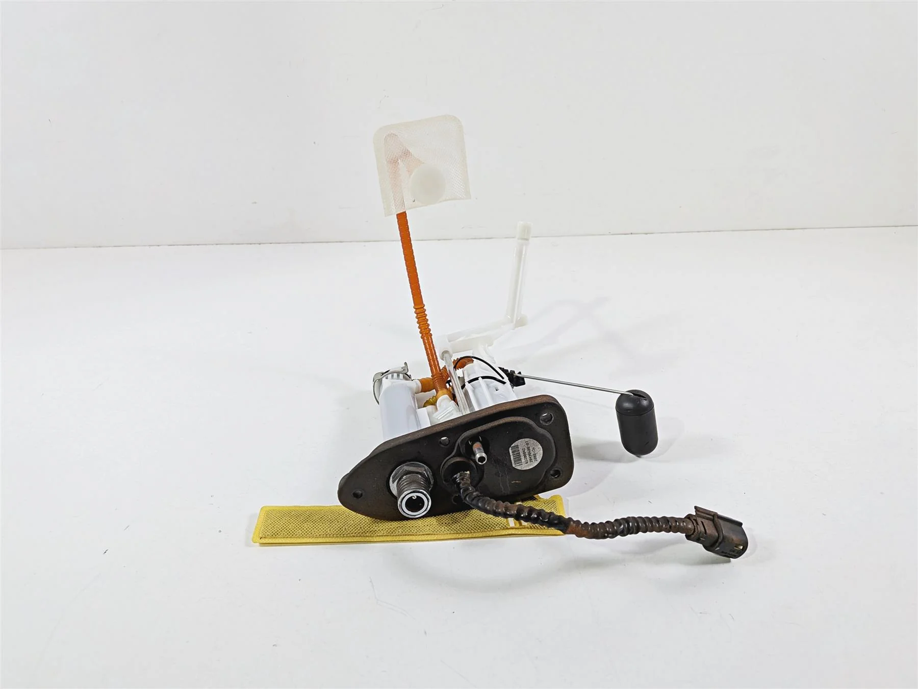 2022 Harley Softail FXLRST Low Rider Fuel Gas Petrol Pump Sending Unit 61200042 - Image 2