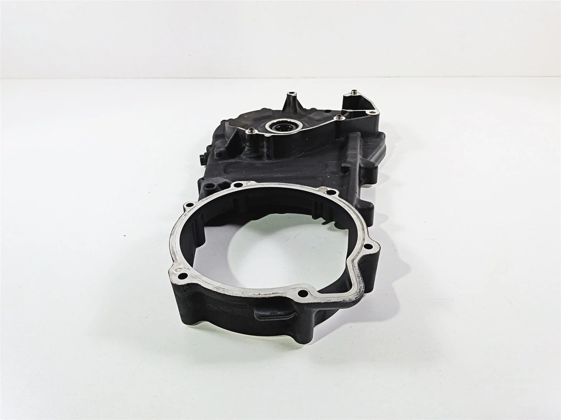 2022 Harley Softail FXLRST Low Rider Inner Primary Drive Clutch Cover 36500099 - Image 5