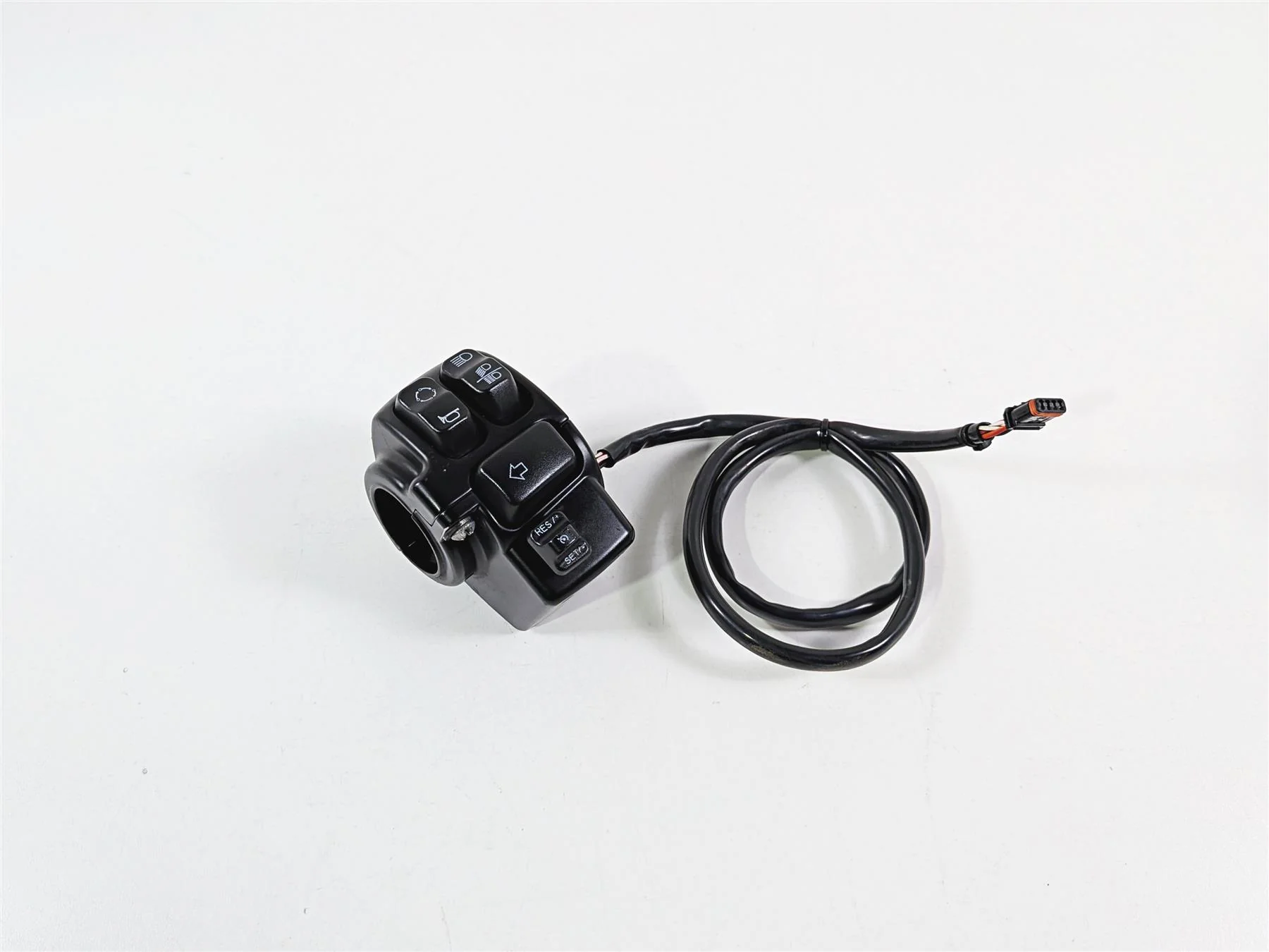 2022 Harley Softail FXLRST Low Rider Left Hand Control Switch -Read 71500288 - Image 2