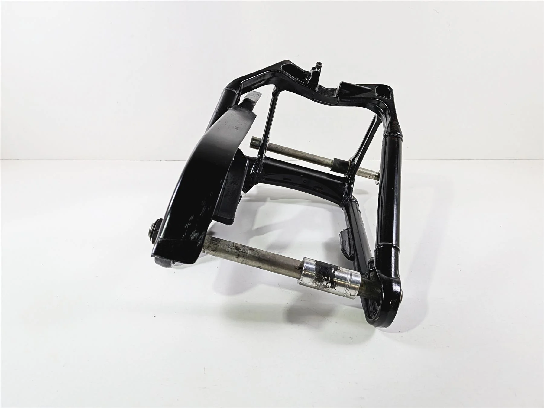 2022 Harley Softail FXLRST Low Rider Rear Swingarm & Belt Guards 47400099BHP - Image 6