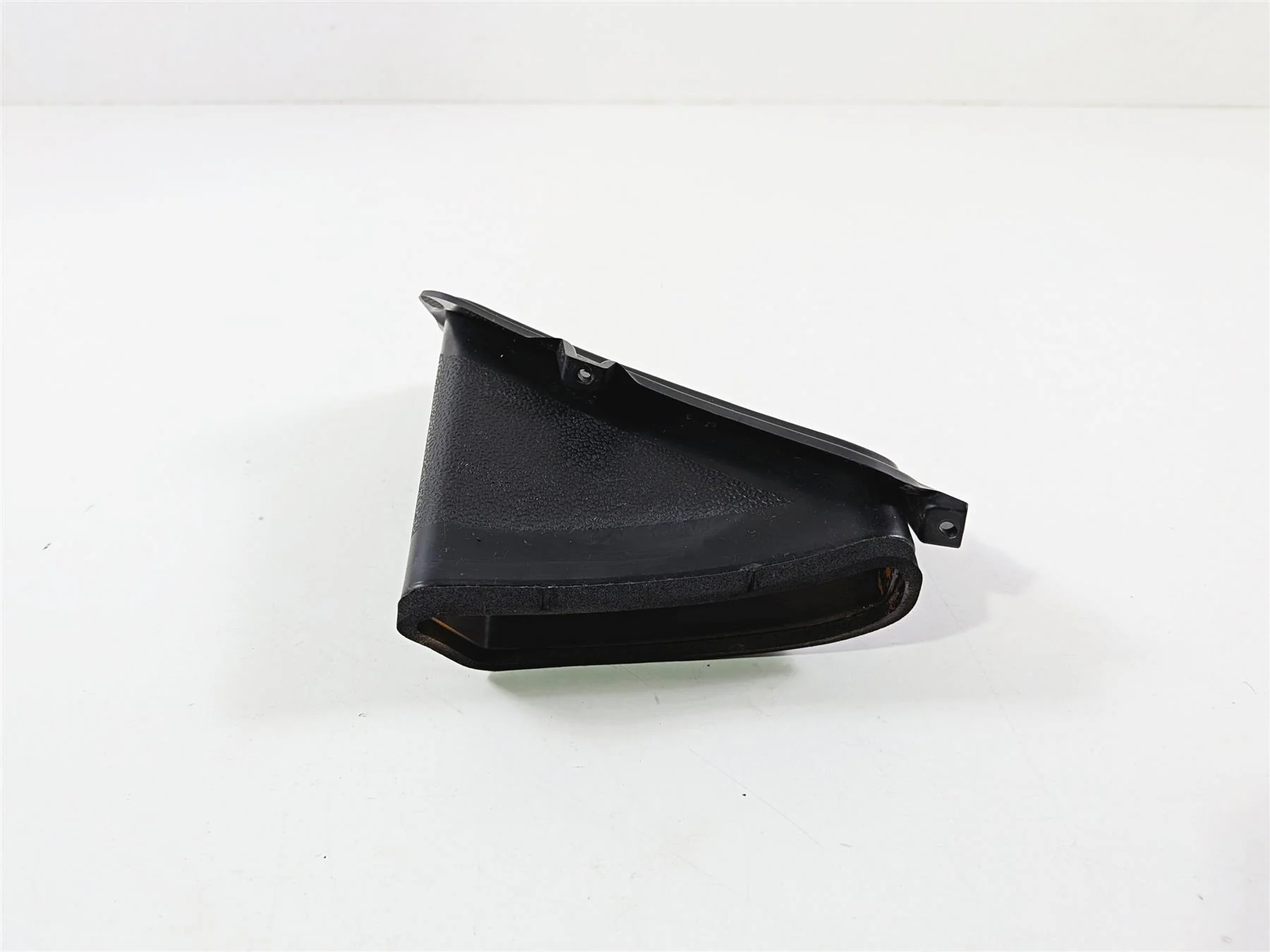 2022 Harley Softail FXLRST Low Rider Right Front Air Inlet Duct Ram 29200156 - Image 5