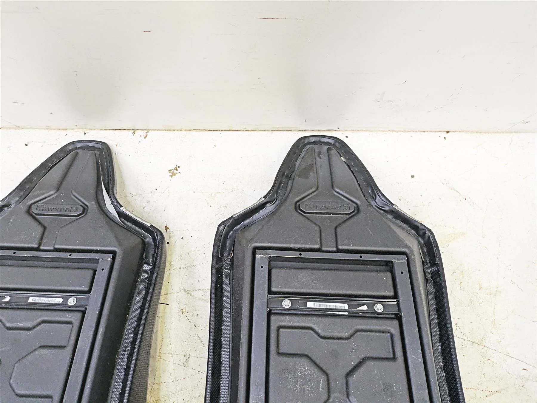 2022 Kawasaki Teryx KRX KRF 1000 C SE Driver Passenger Seat Set 53066-0632-13B - Image 10